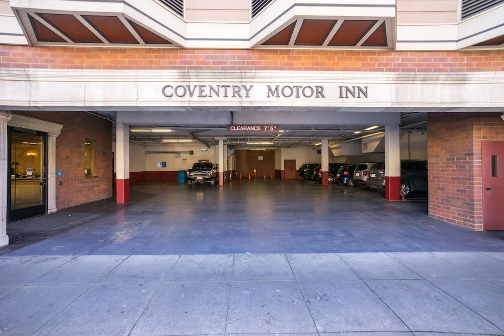 Coventry Motor 3*