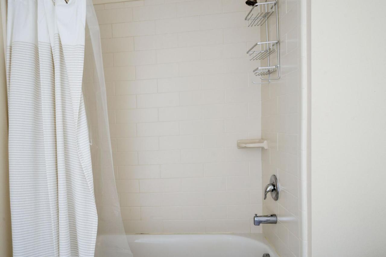 2br Mission Bay W Gym Nr Caltrain Sfo-21