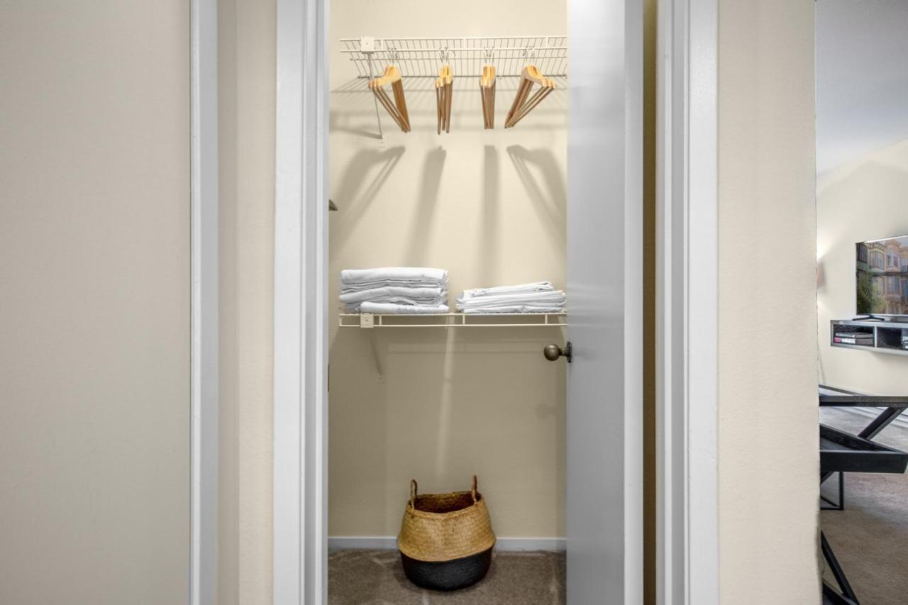 S W 3 Pools Sauna Nr Sf Bay Sfo-150 *