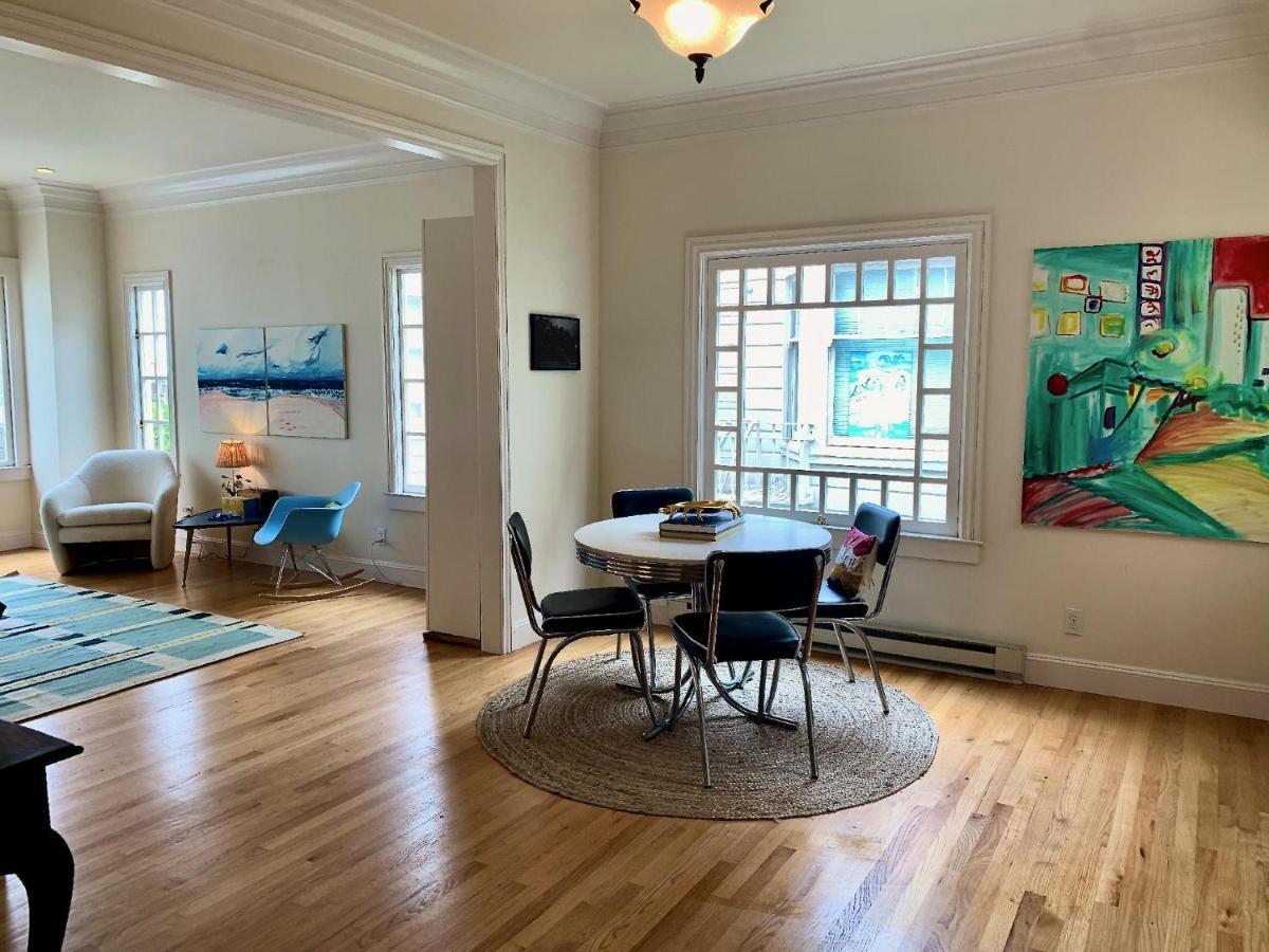 Gorgeous High Atop Nob Hill Free Parking! Holiday home