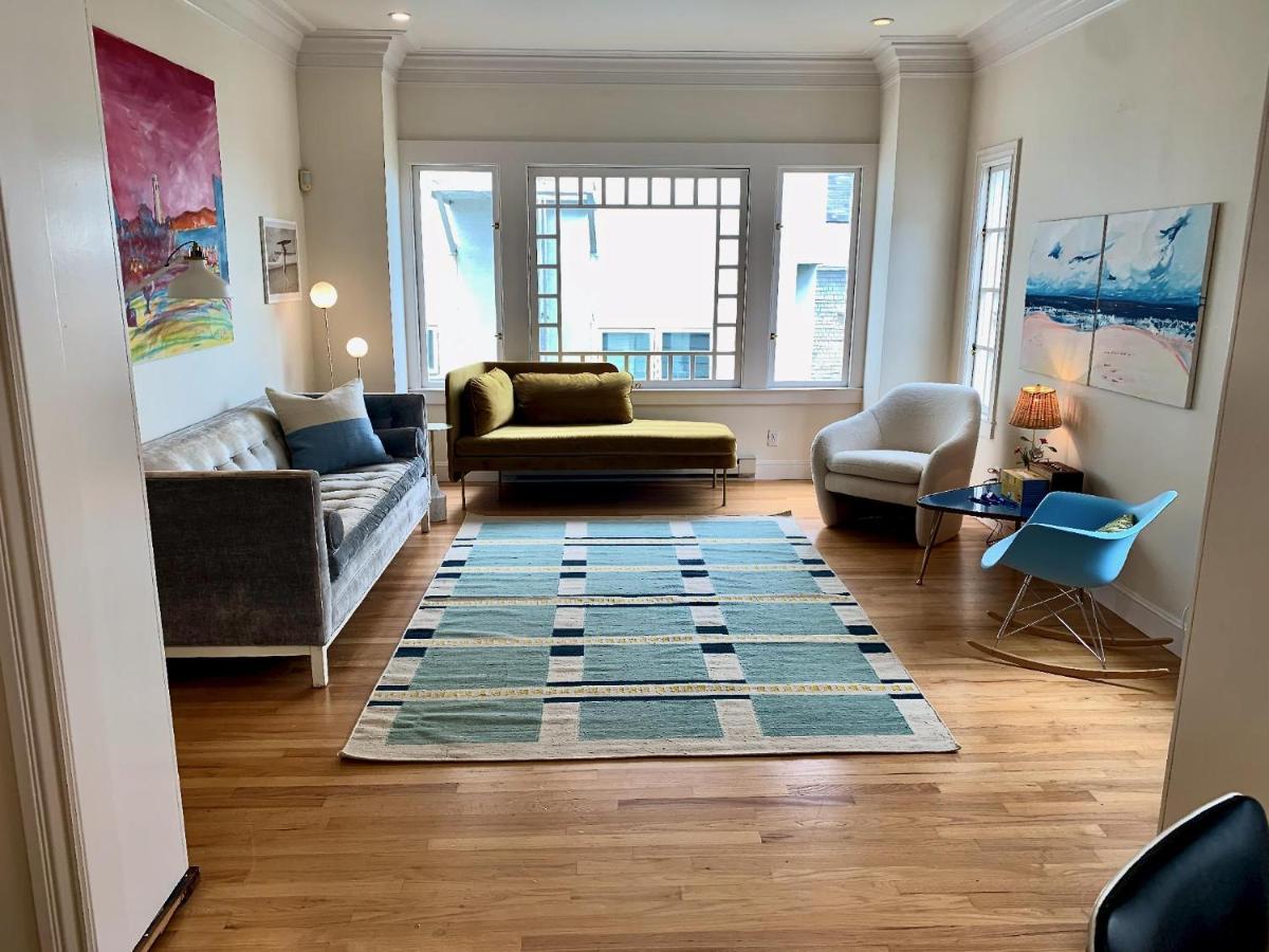 Gorgeous High Atop Nob Hill Free Parking! Holiday home *