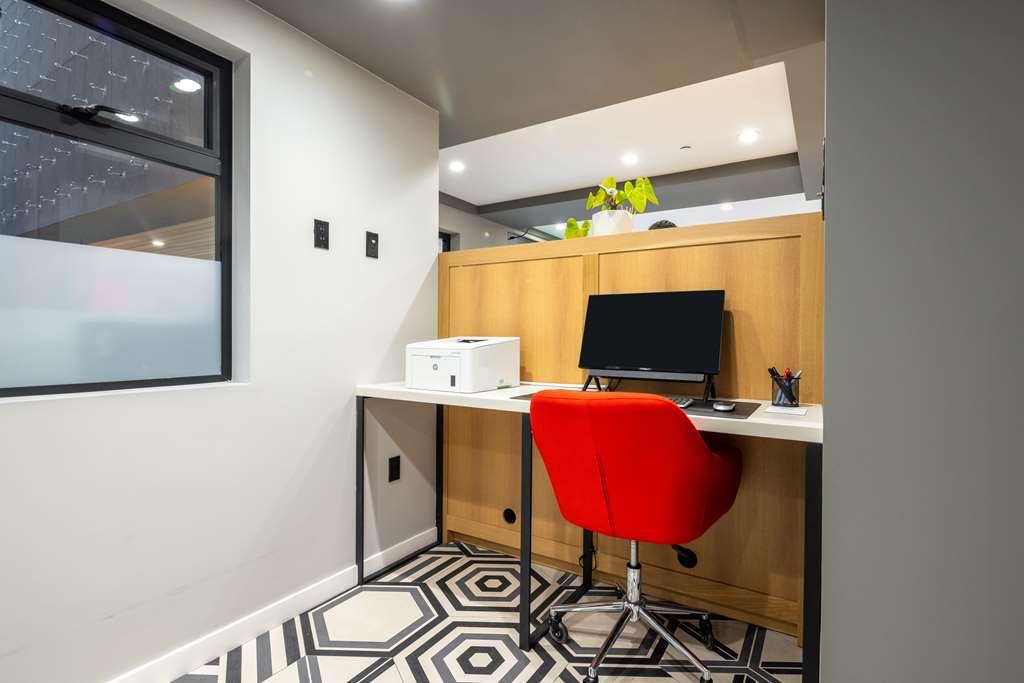 Infinity Tapestry Collection By Hilton Hotel