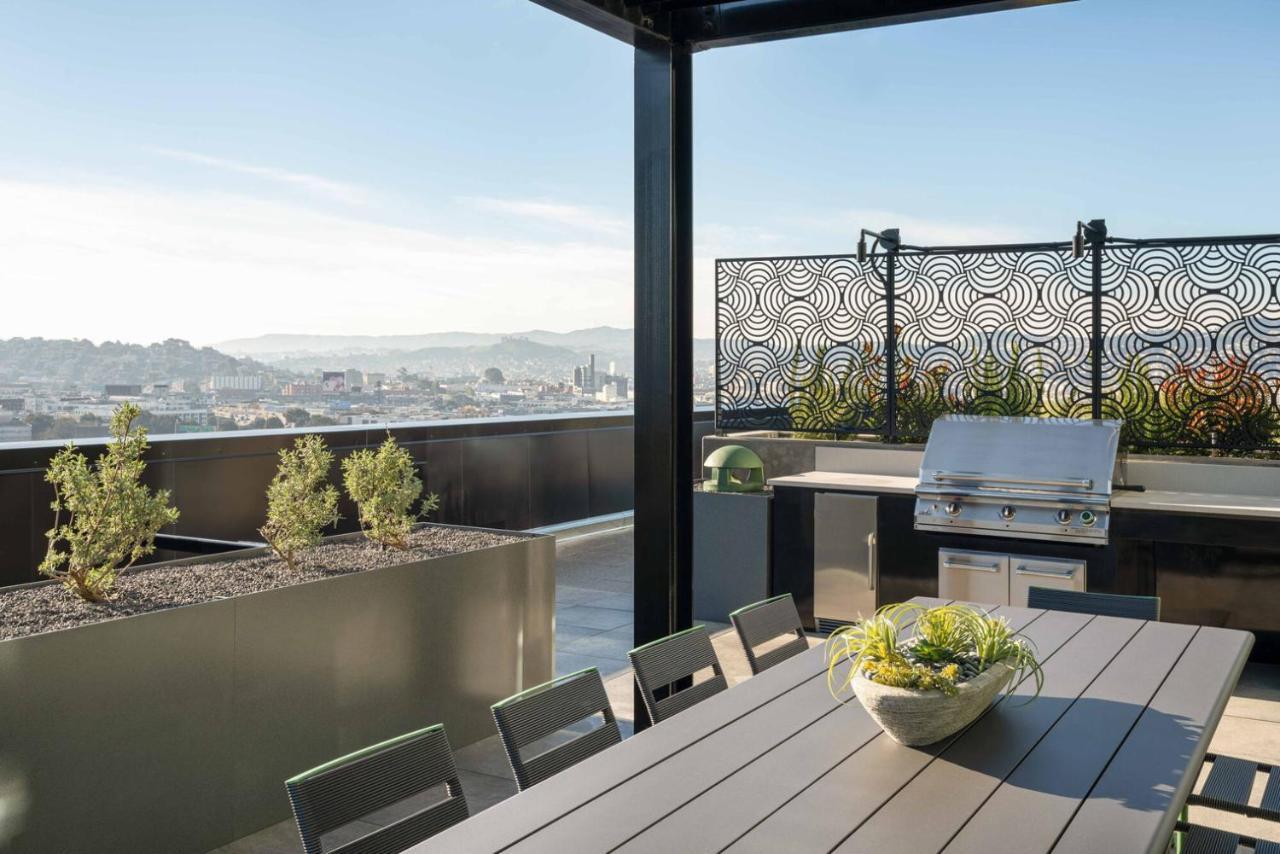 Soma 1br W Rooftop Bbq Concierge Nr Bart Sfo-1431 *