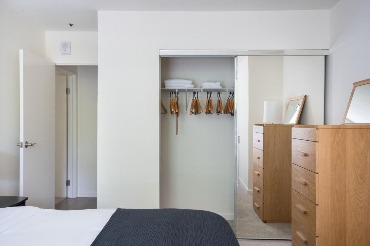 Apartment South 2br W Pool Tennis Sfo-1400 *