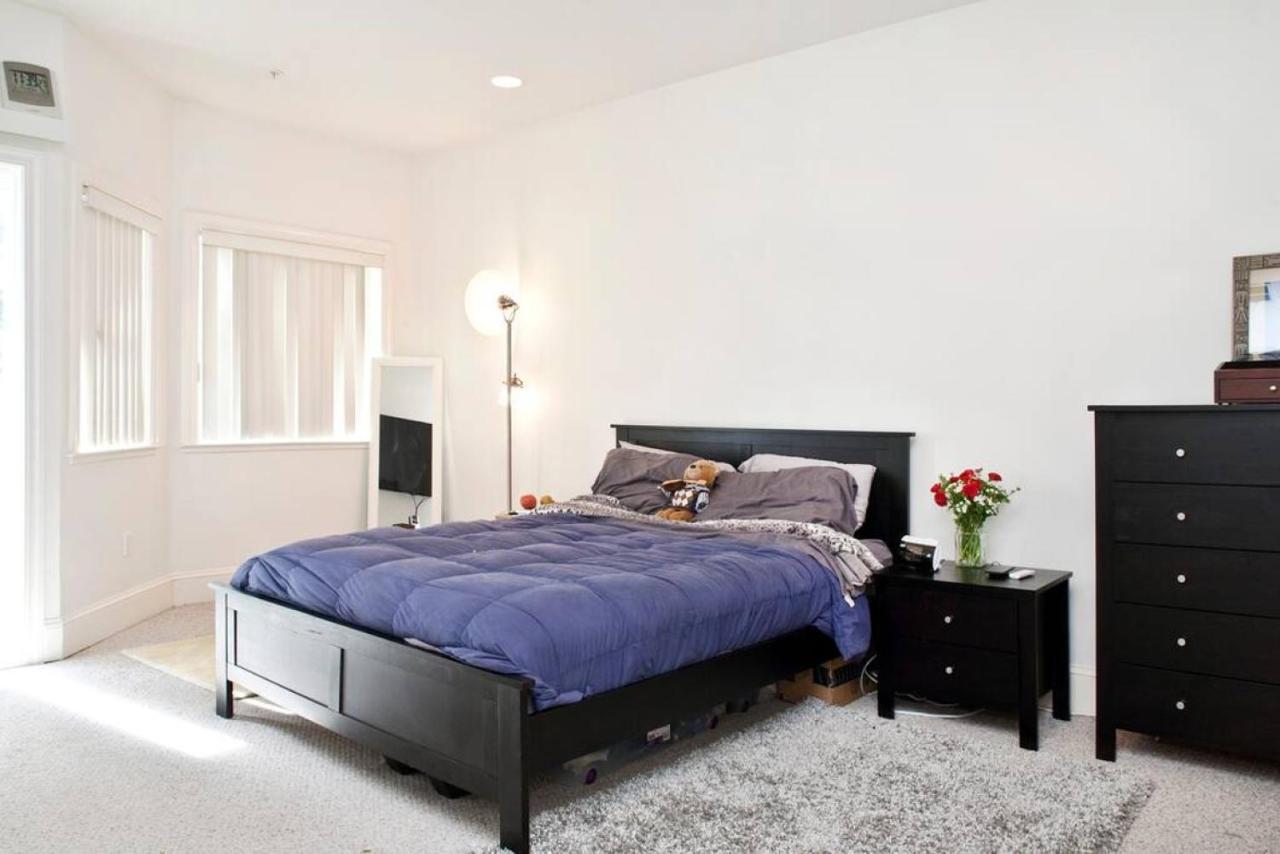 Holiday home Huge Open Concept Living In Location