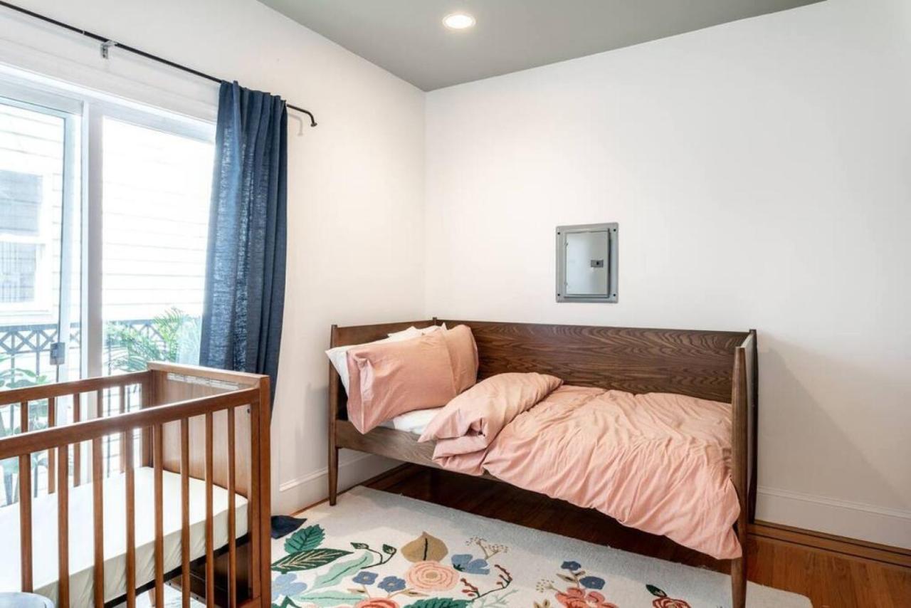 Huge Open Concept Living In Location Holiday home San Francisco