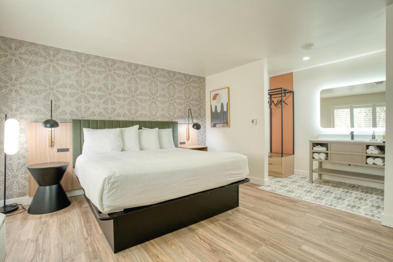 Motel La Casa Inn