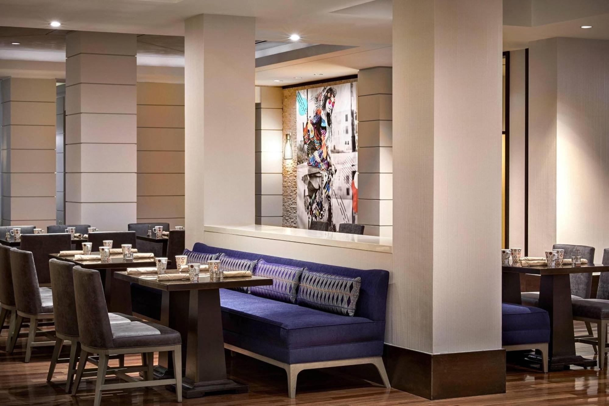 Marriott Union Square Hotel 4*