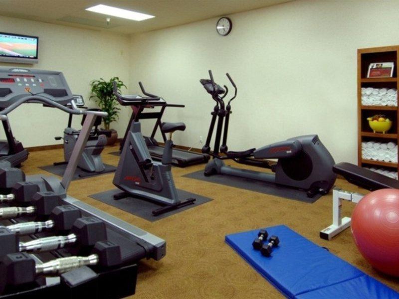 Holiday - Golden Gateway Newly Renovated With No Fee 3*