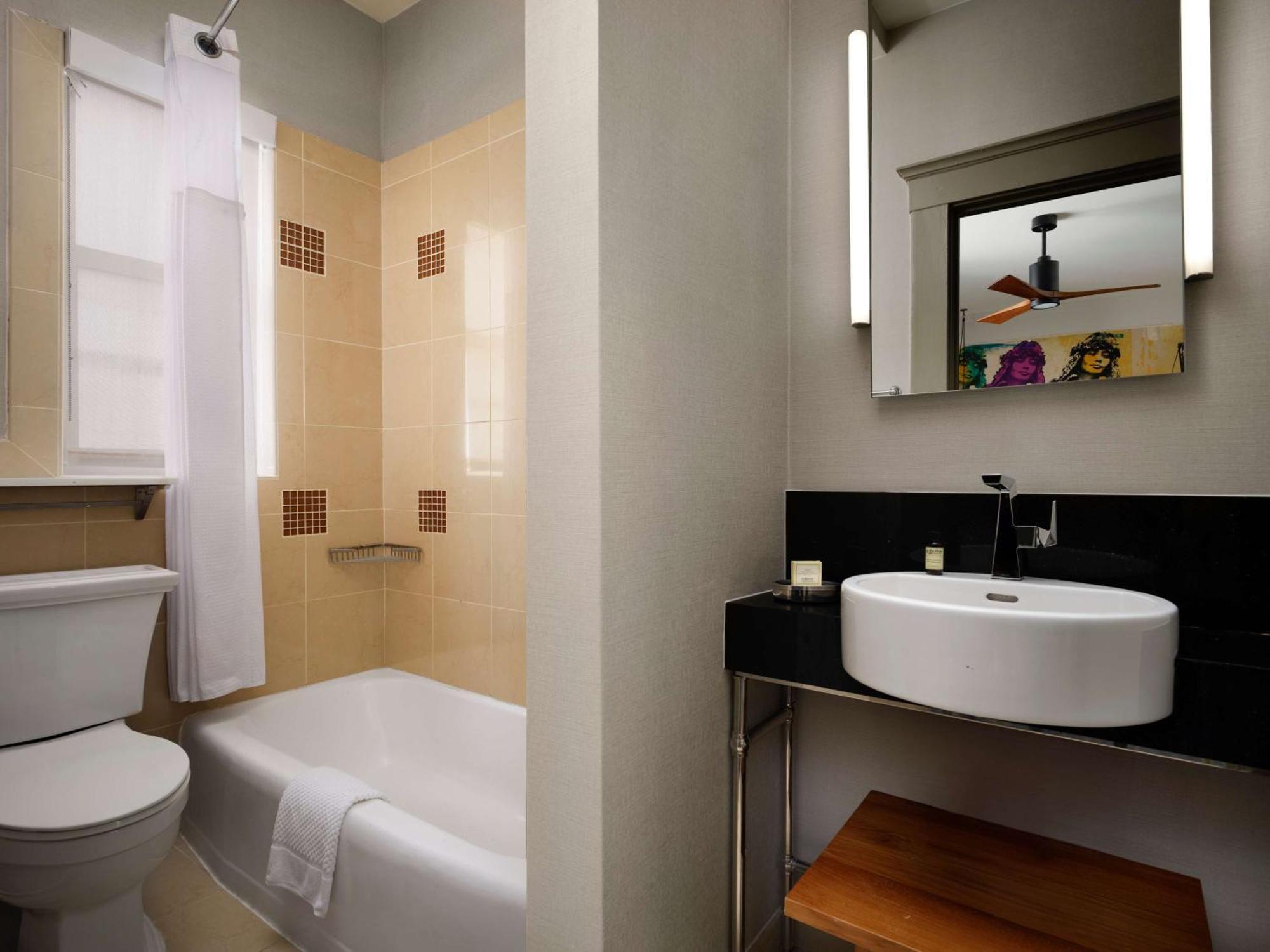 The Barnes San Francisco, Tapestry Collection By Hilton Hotel 4*