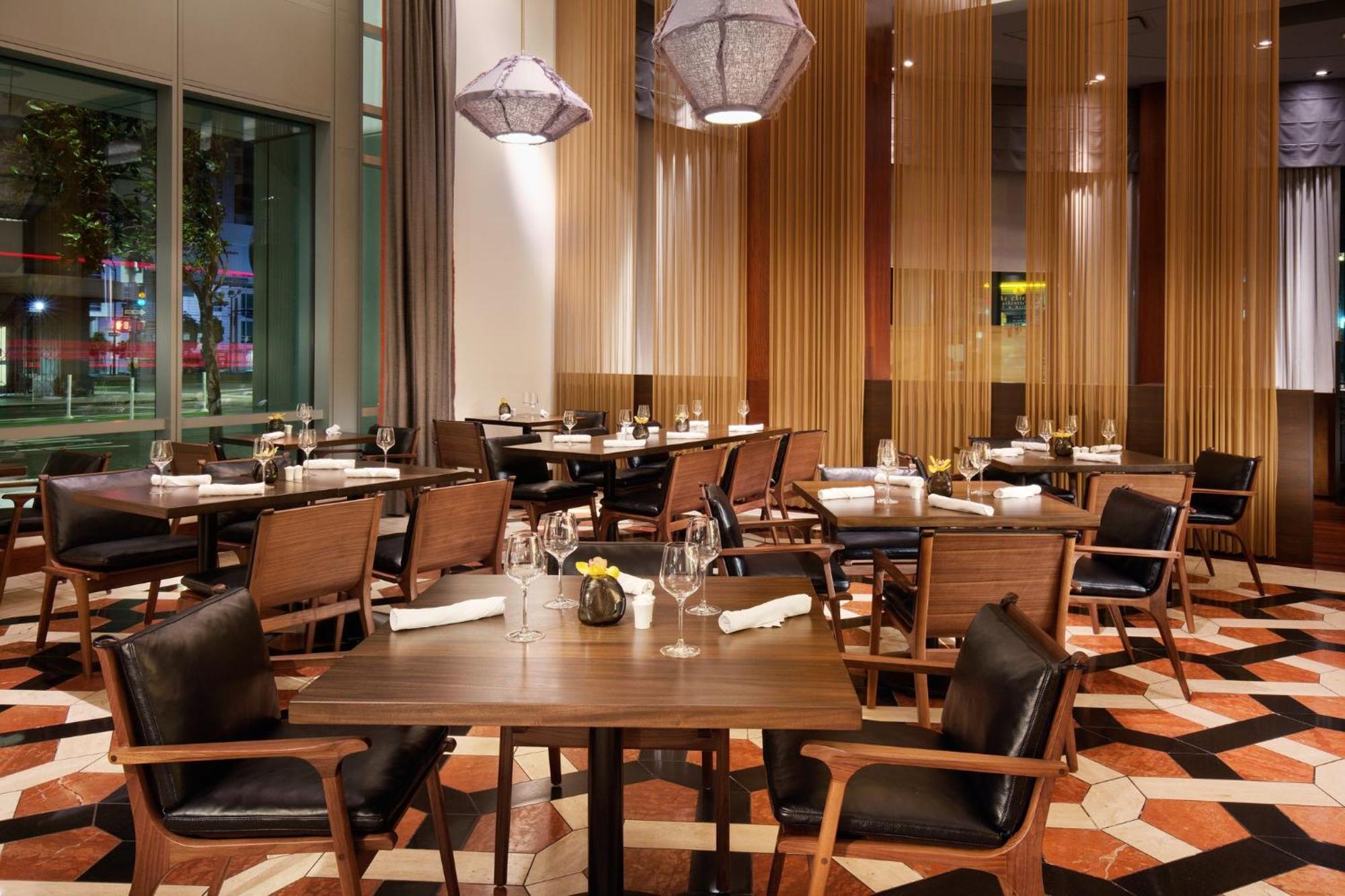 Intercontinental By Ihg Hotel 4*