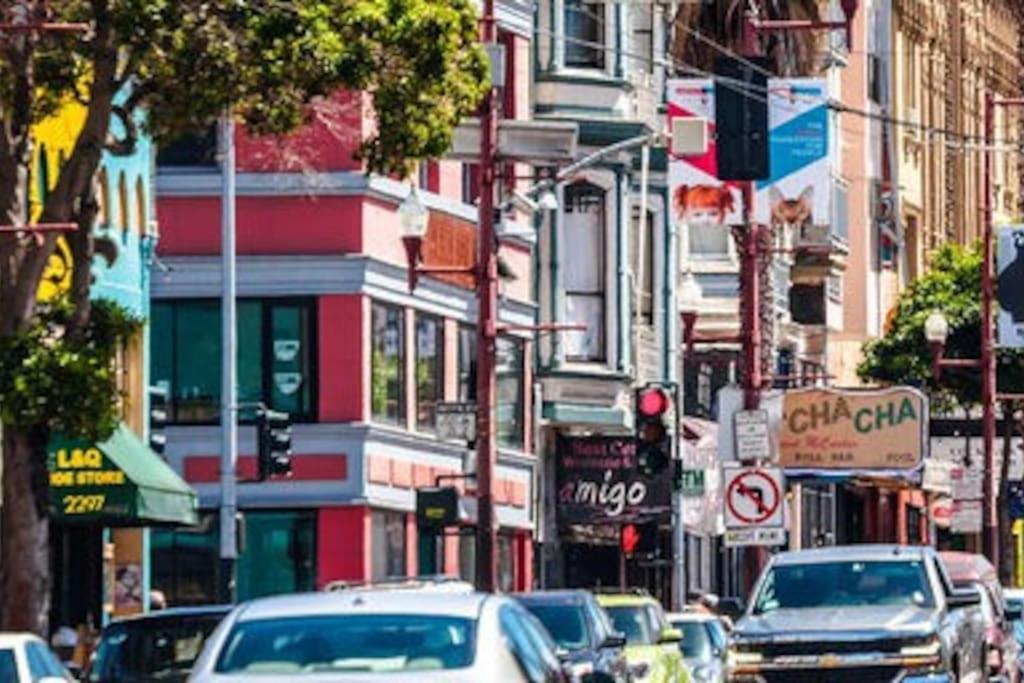 Bright Spacious & Comfortable Hayes Valley * San Francisco