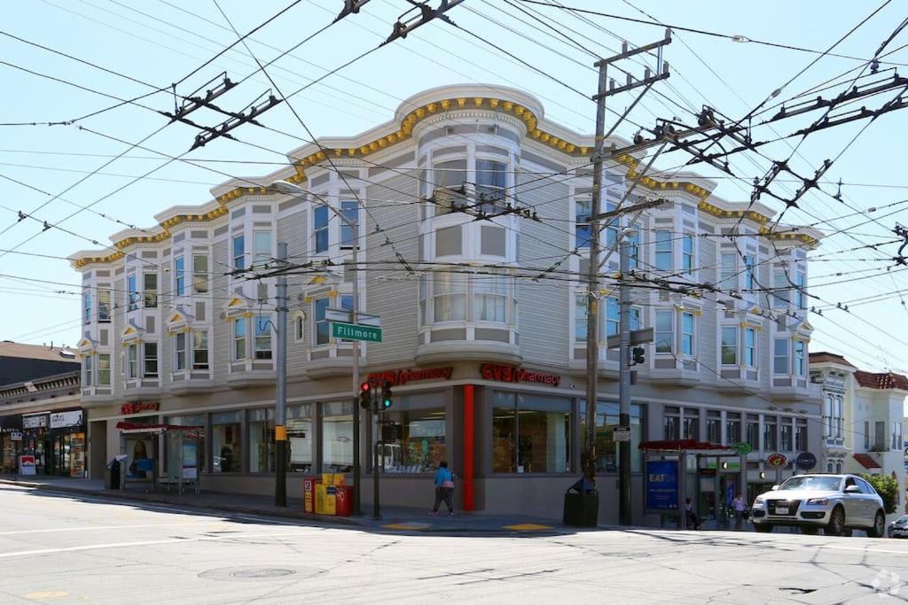 Bright Spacious & Comfortable Hayes Valley Apartment *