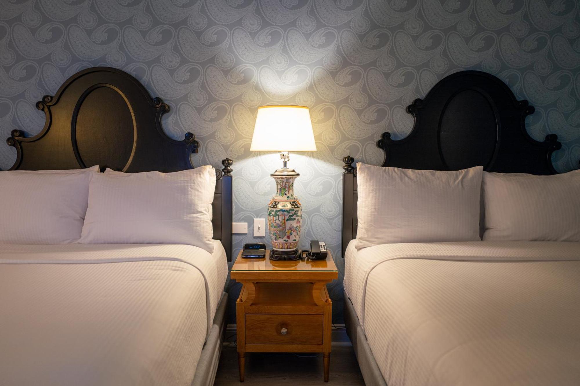 Fiona Hotel