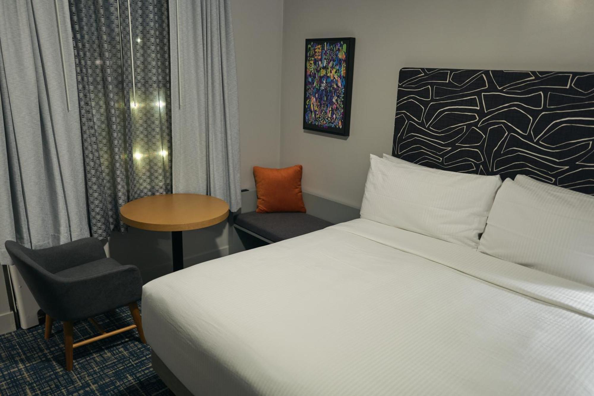 Garrett Hotel 3*