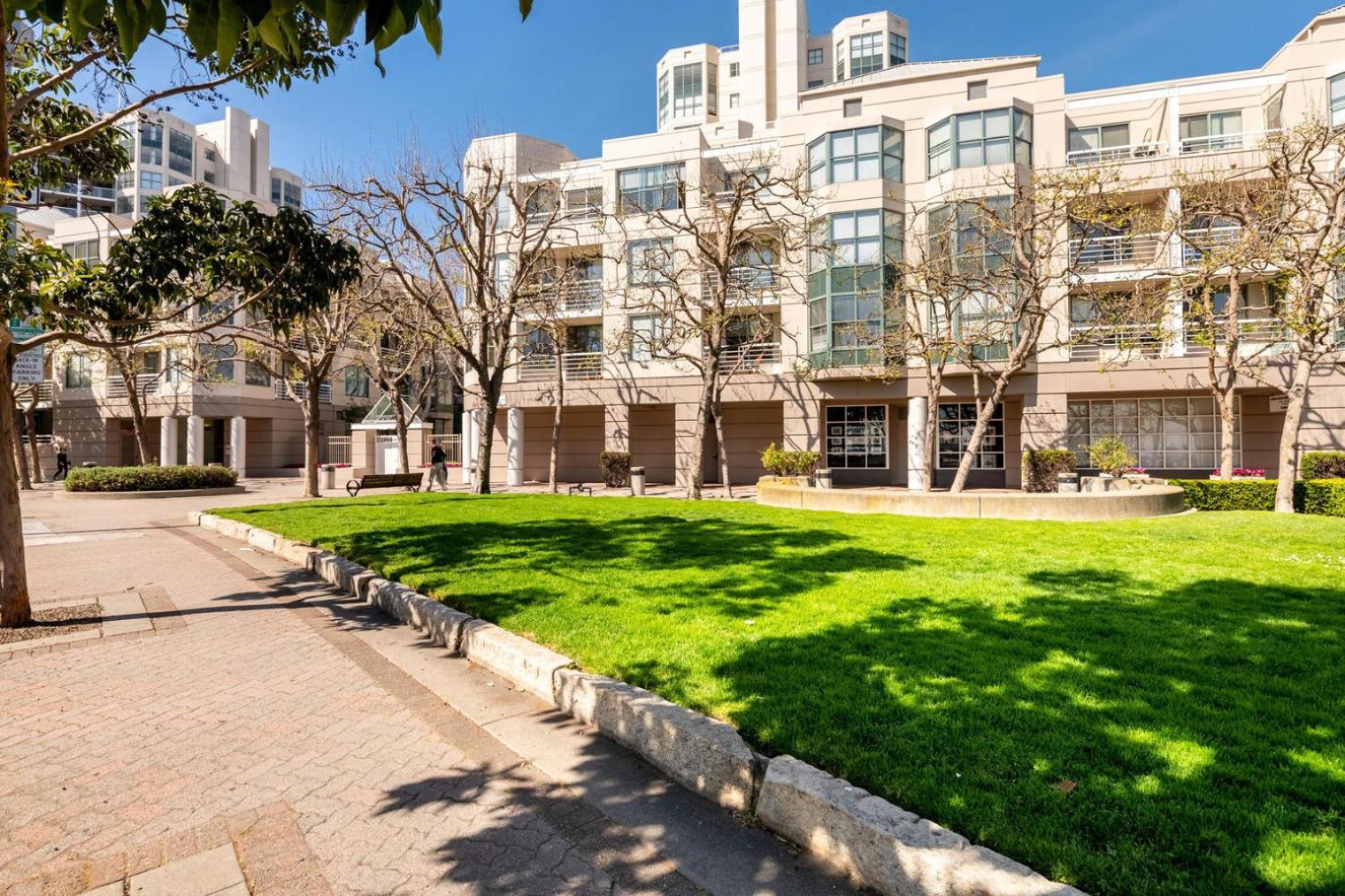 Apartment South 2br W Pool Tennis Sfo-1400 San Francisco