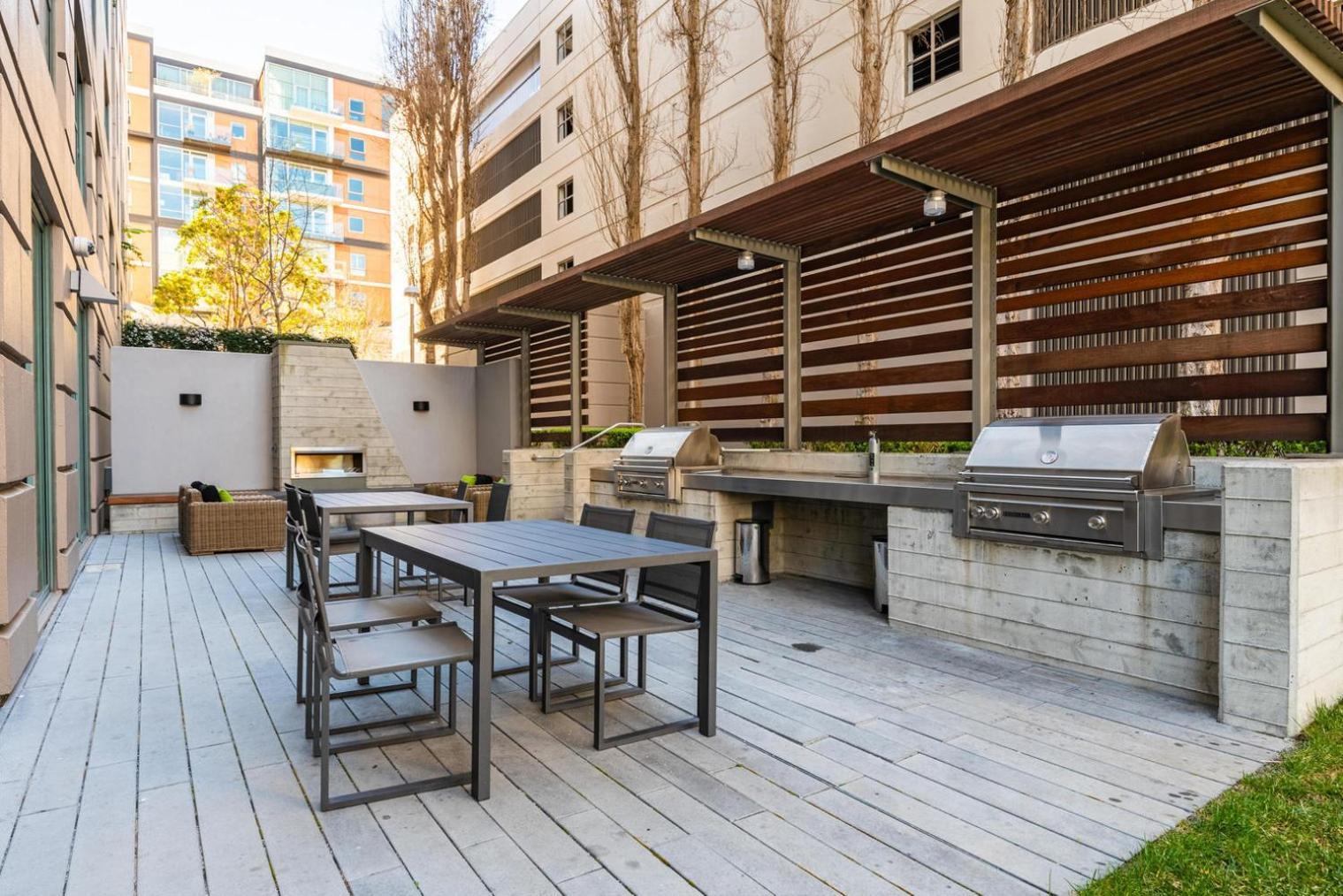 South 2br W Pool Tennis Sfo-1400 Apartment