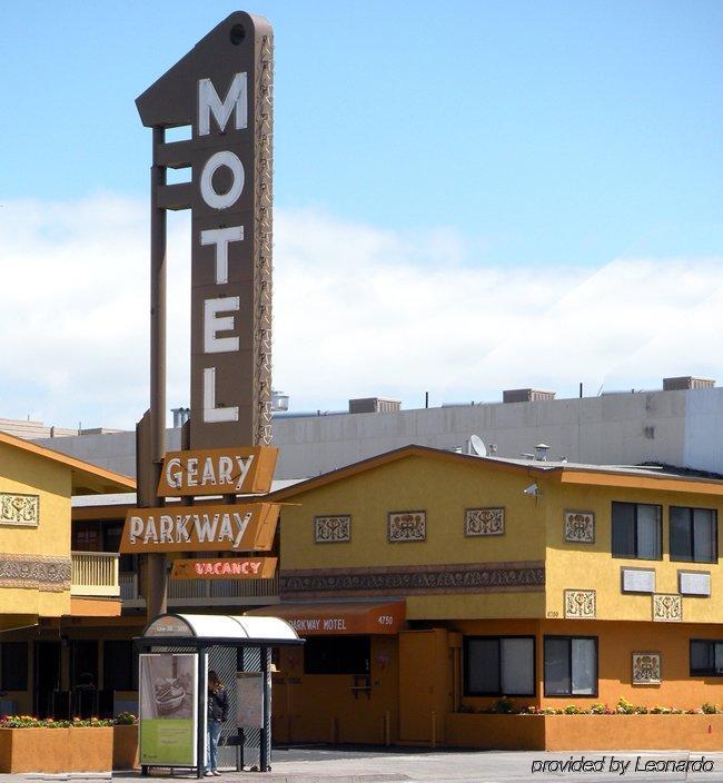 Geary Parkway Motel 2*
