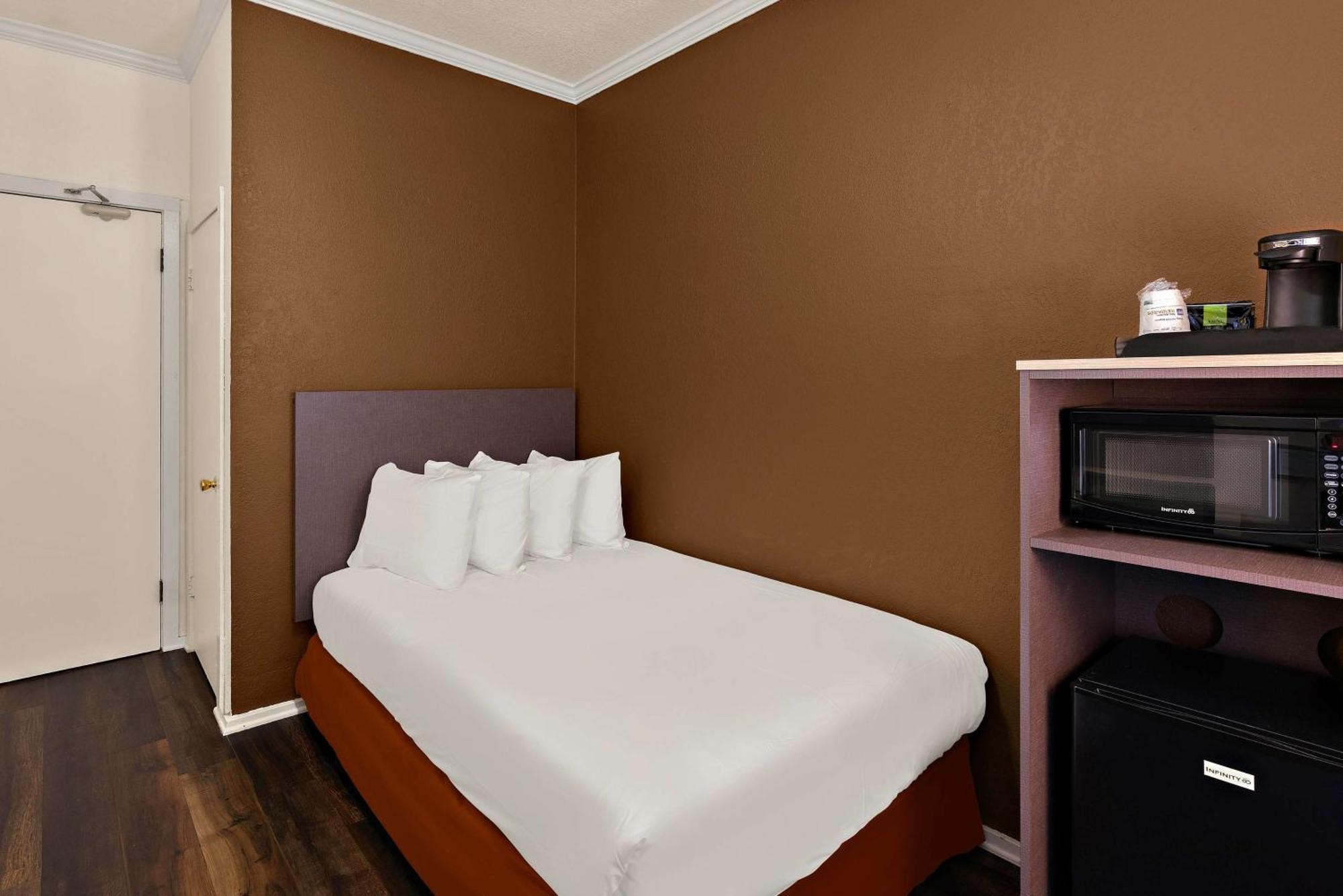 Mithila - Surestay Collection By Western Hotel 2*