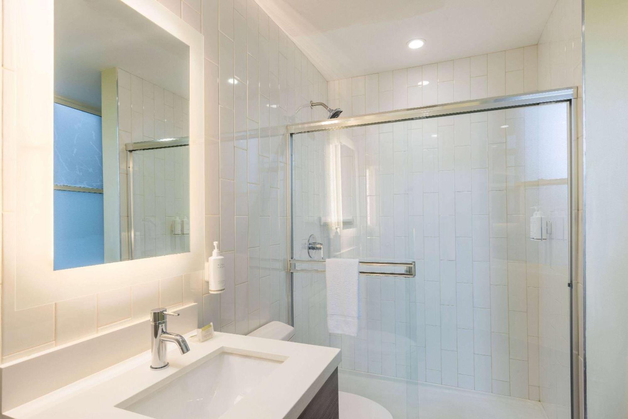 Super 8 By Wyndham San Francisco/union Square Area Hotel San Francisco