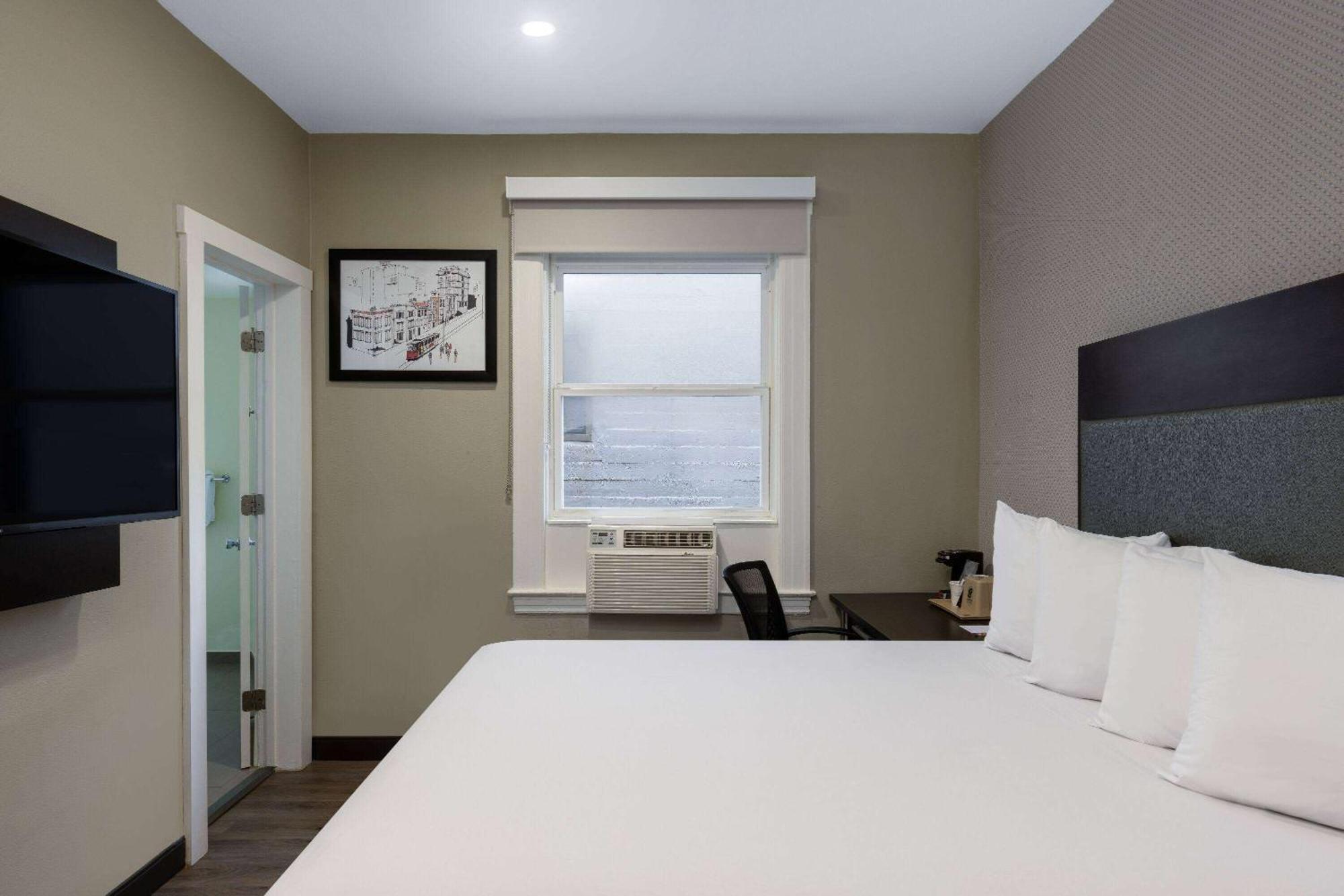 Super 8 By Wyndham San Francisco/union Square Area Hotel 2*