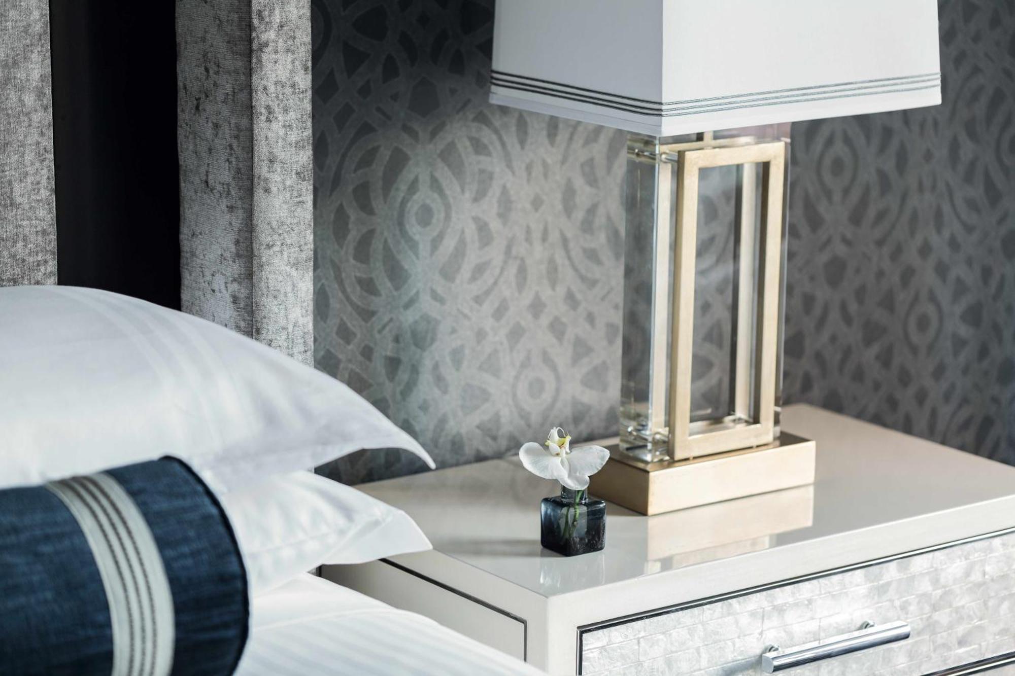 Hotel The Ritz-carlton,