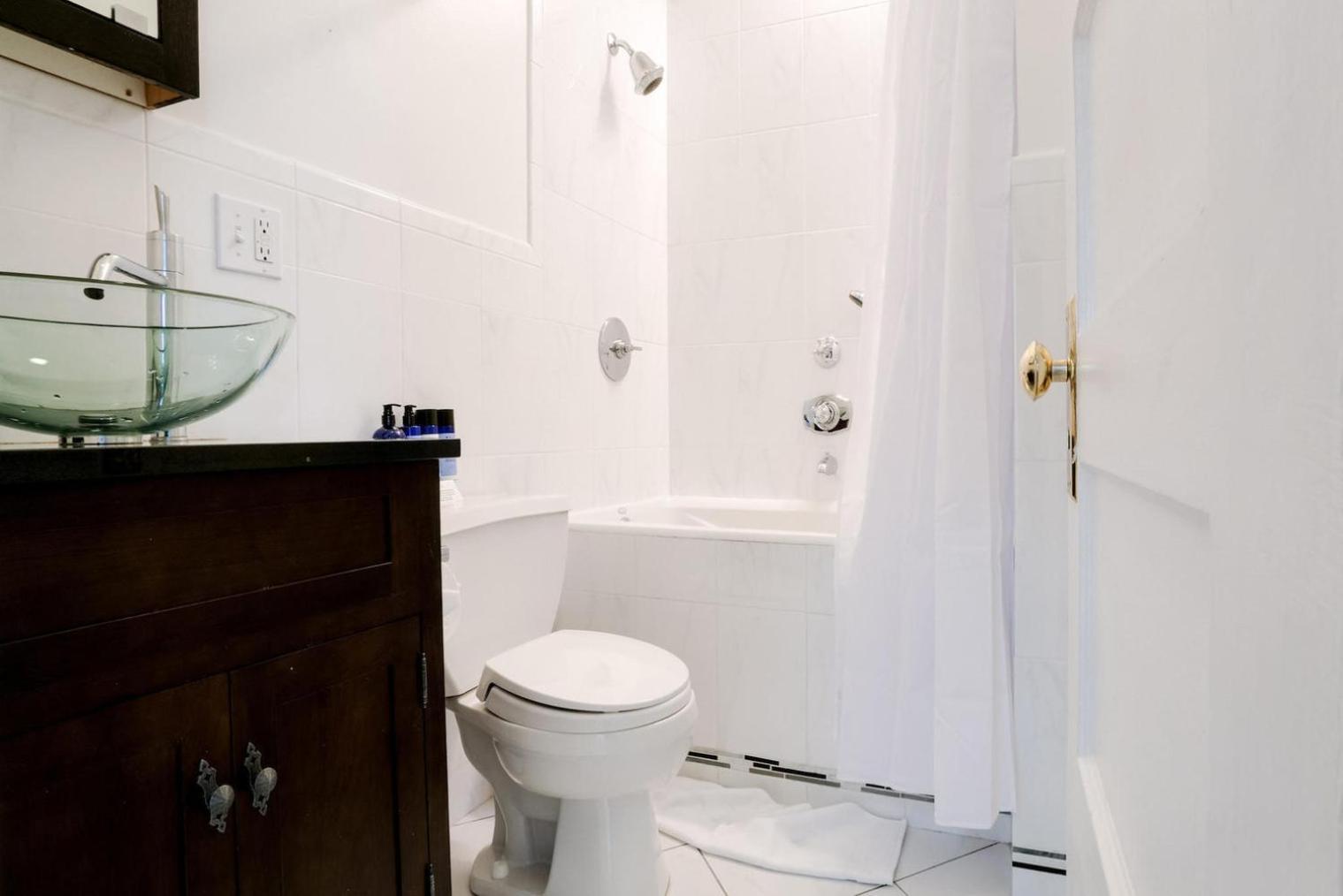 Missions Dolores 1br Nr Dining Cafes Shops Sfo-1621 Apartment