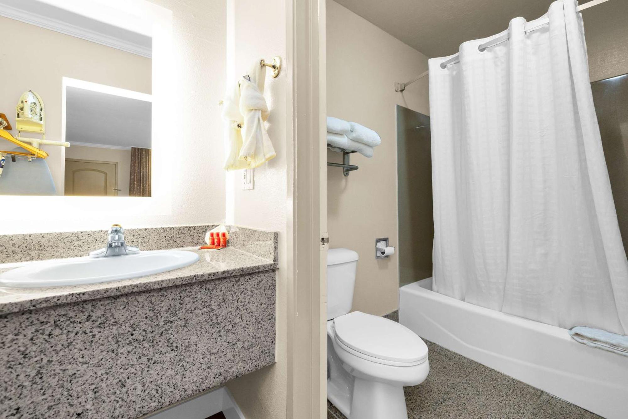 Surestay By Western Marina District San Francisco