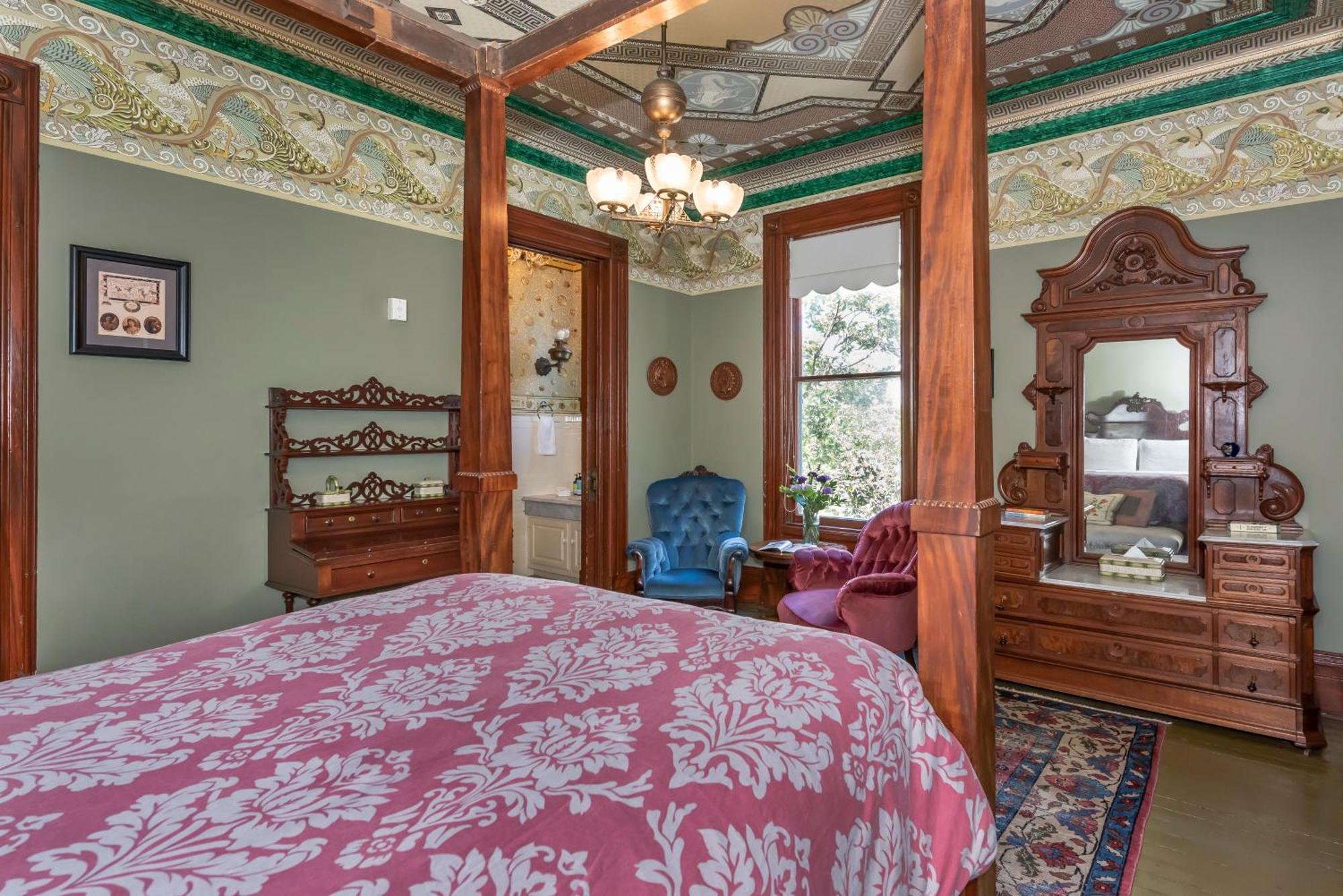 Chateau Tivoli 3* San Francisco