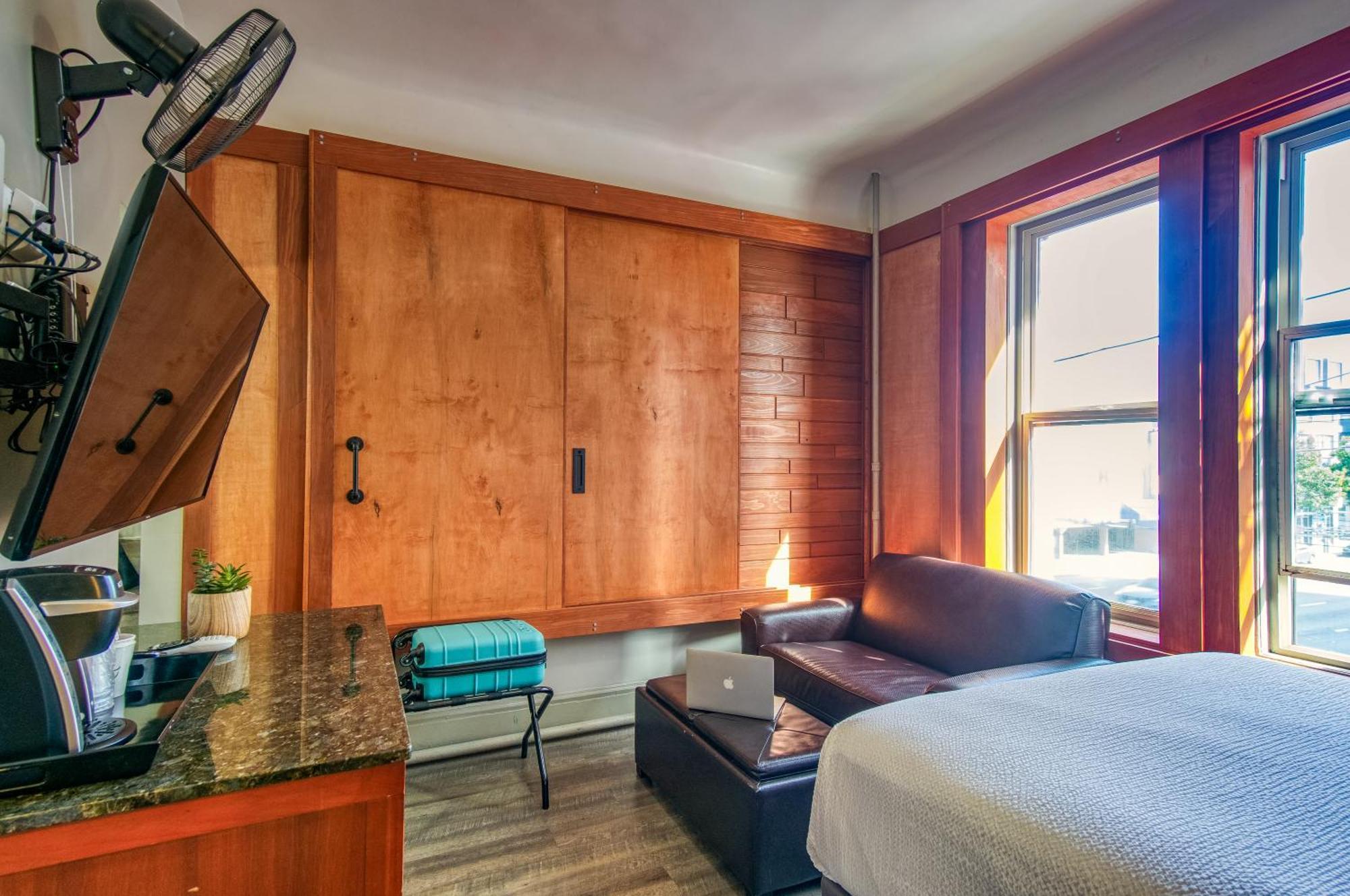 Ram's Hotel 3*