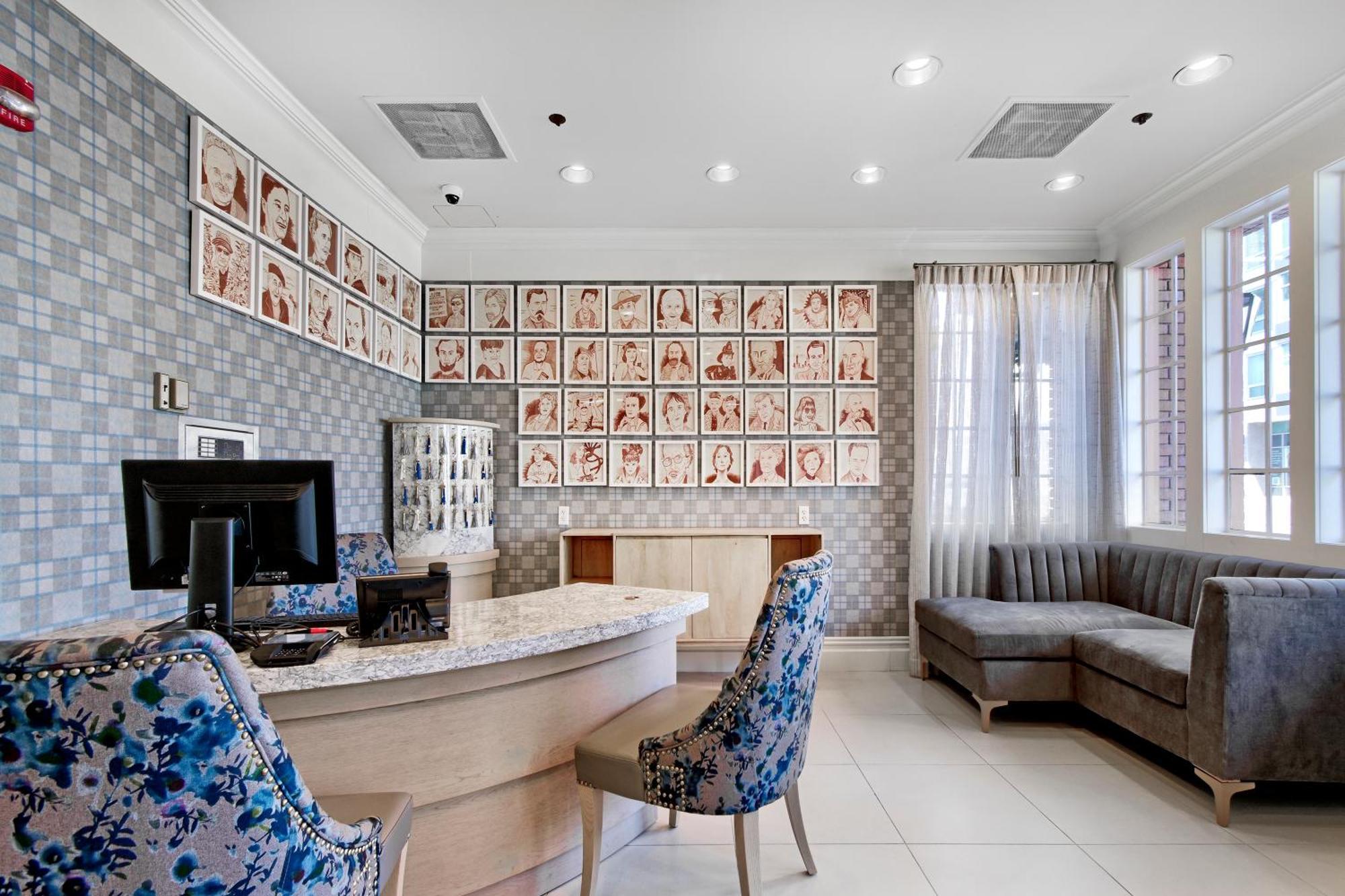 Fiona Hotel 3*