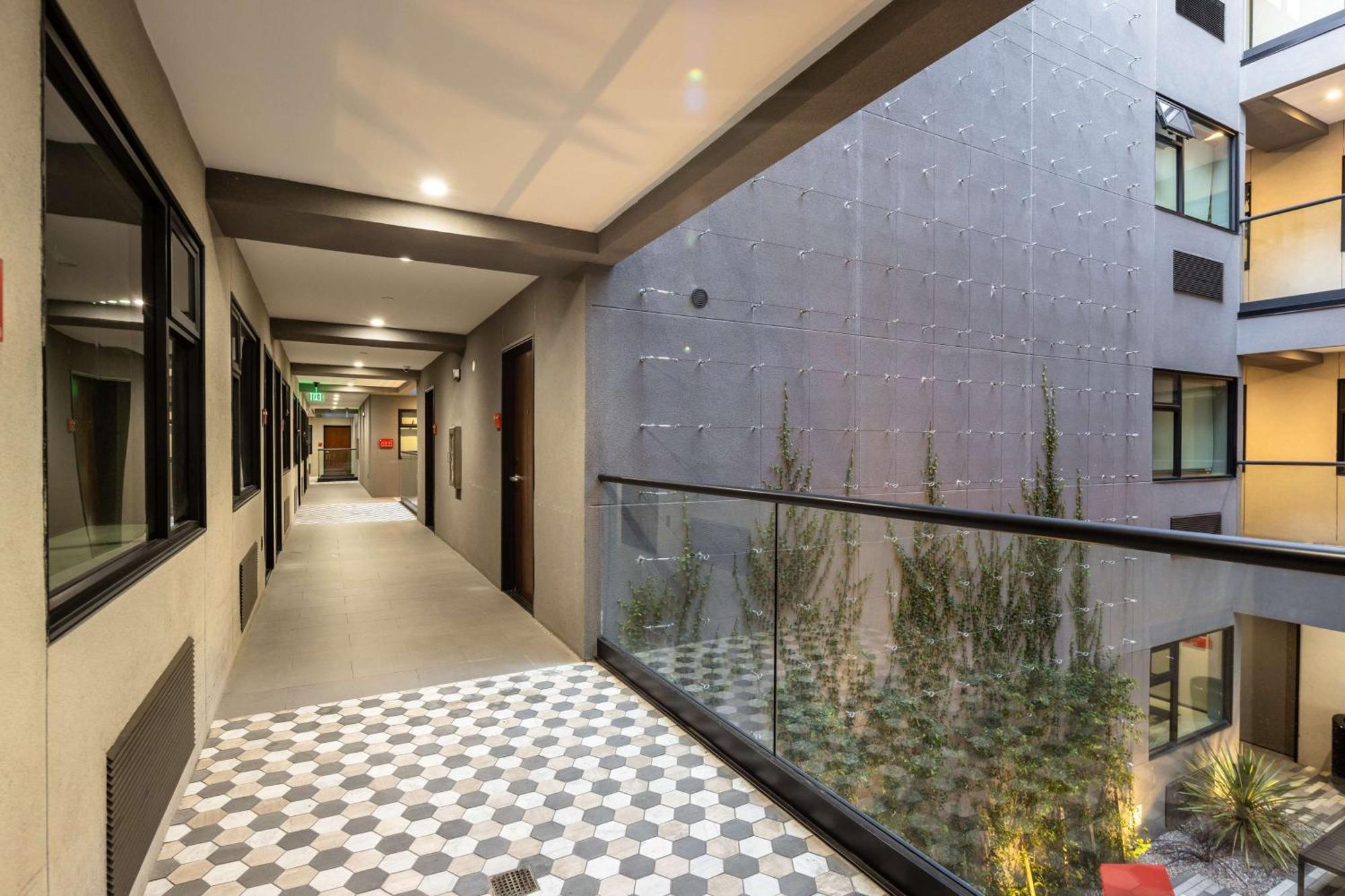 Infinity San Francisco, Tapestry Collection By Hilton 4* San Francisco