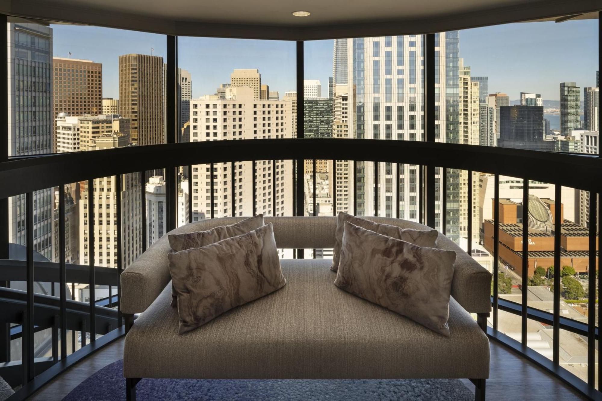 Marriott Marquis Union Square Hotel 4*