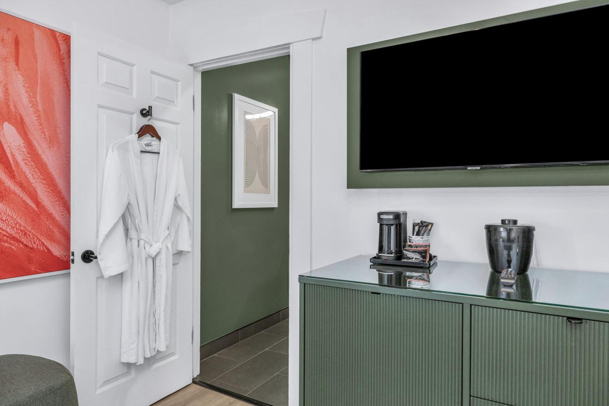 Hotel Nob Hill 3*