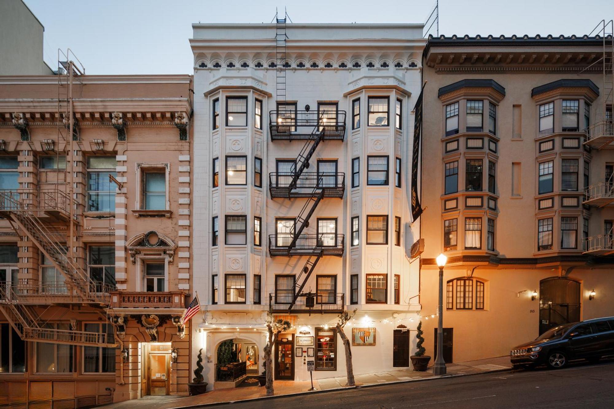Nob Hill Hotel 3*