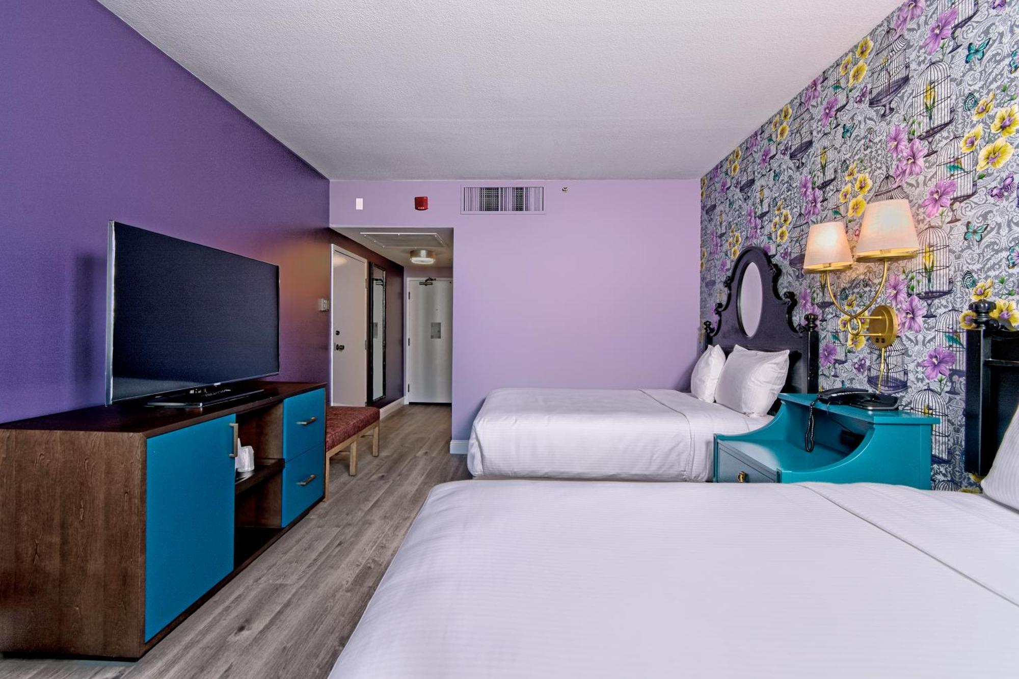 Fiona Hotel