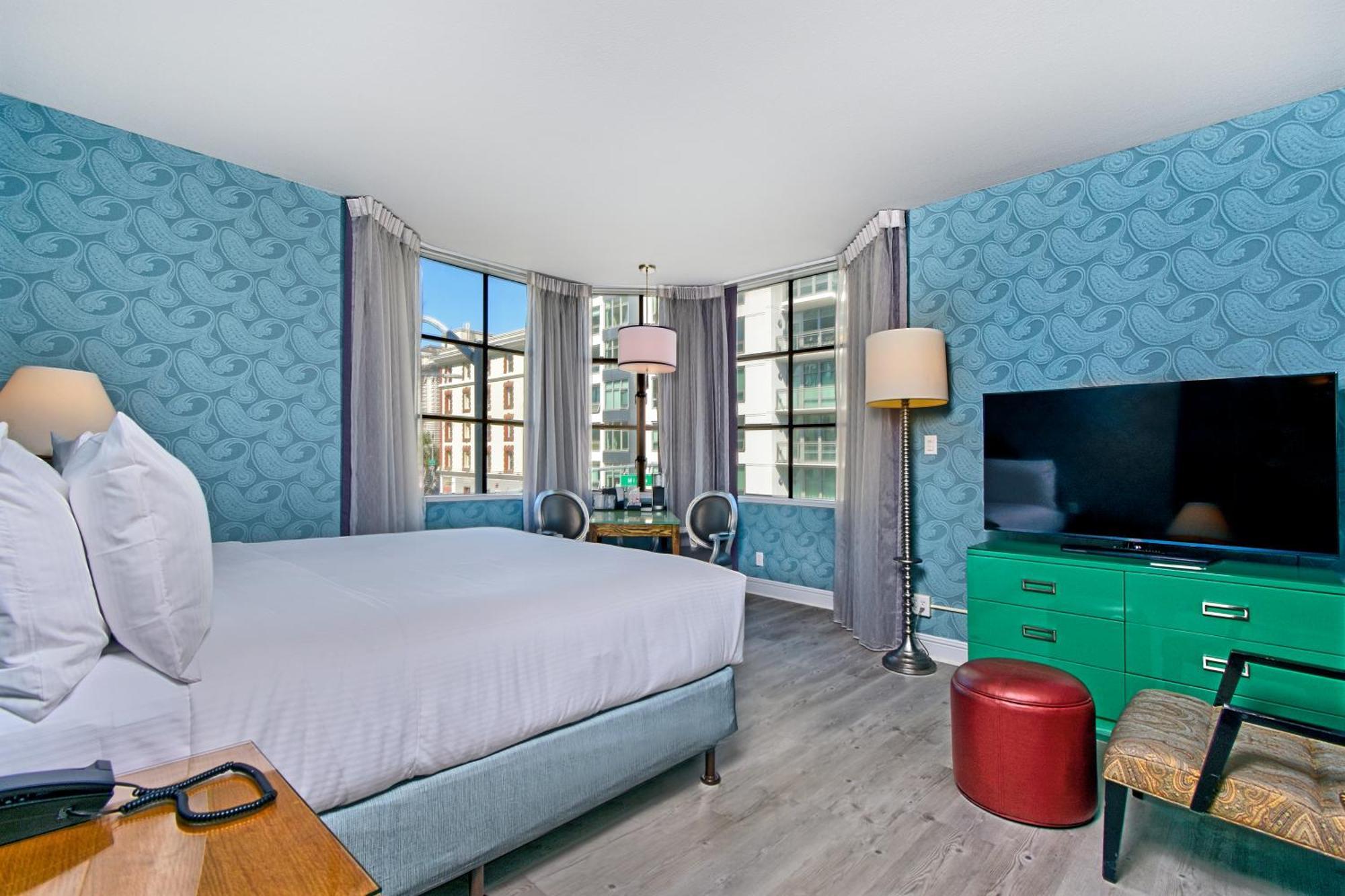 Hotel Fiona 3*