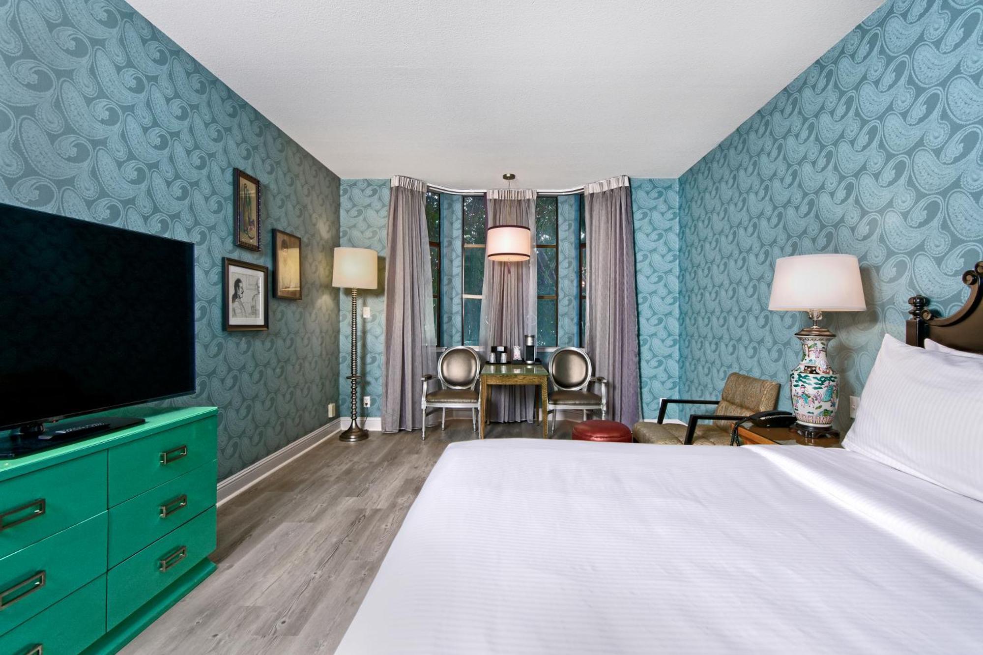 Fiona Hotel