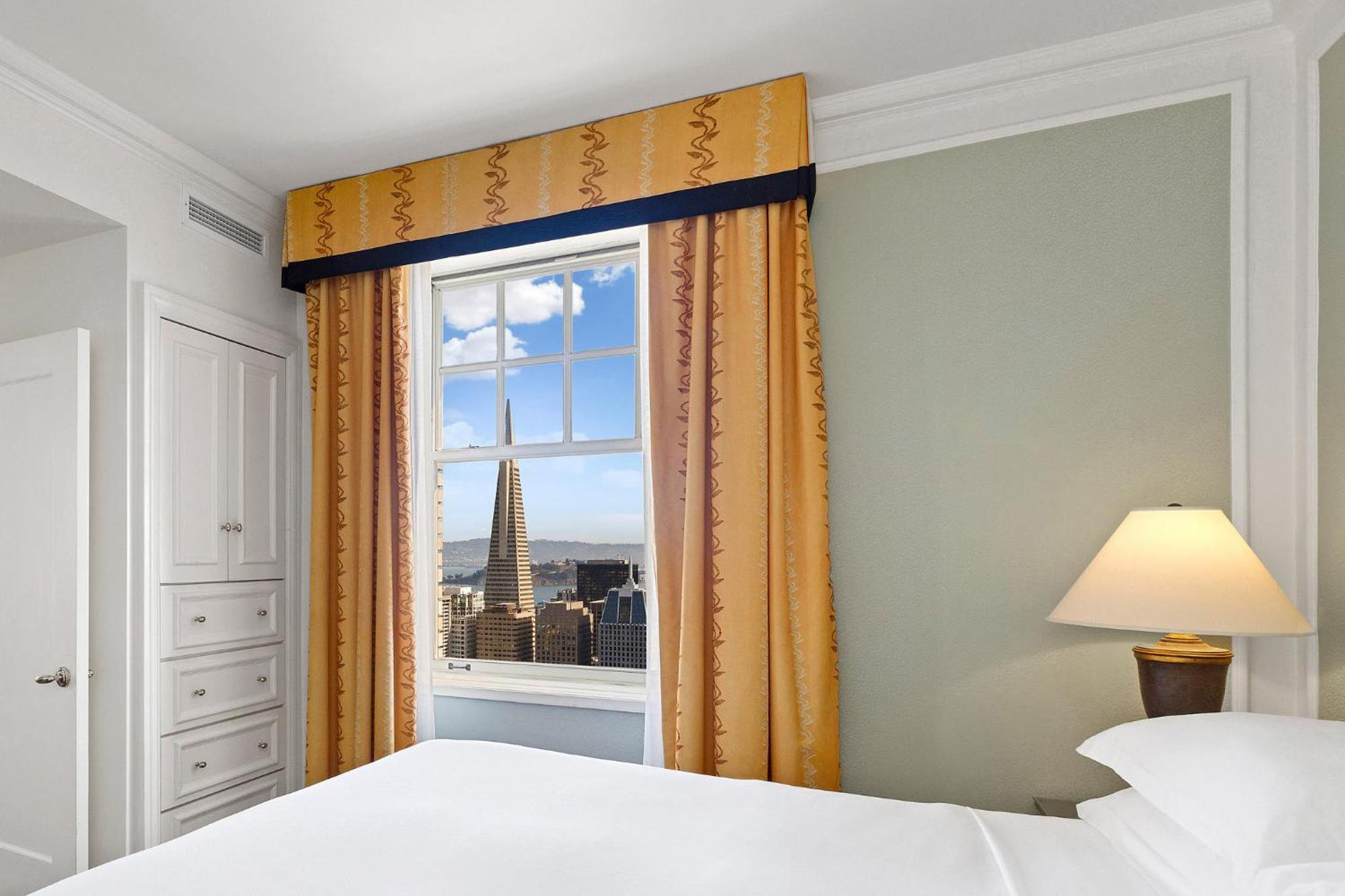 Intercontinental Hopkins By Ihg Hotel 4*