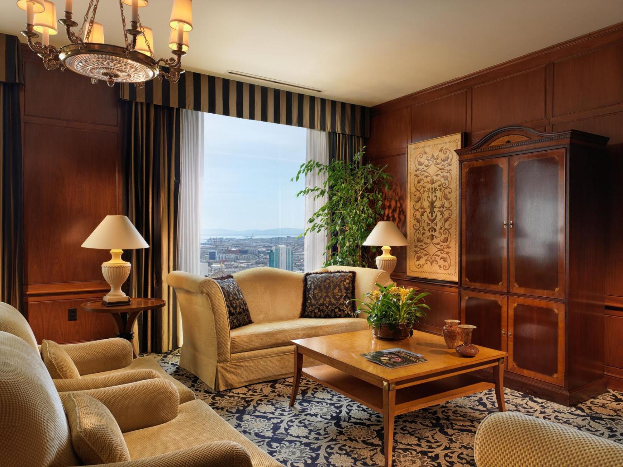 Hotel Intercontinental Hopkins By Ihg 4*