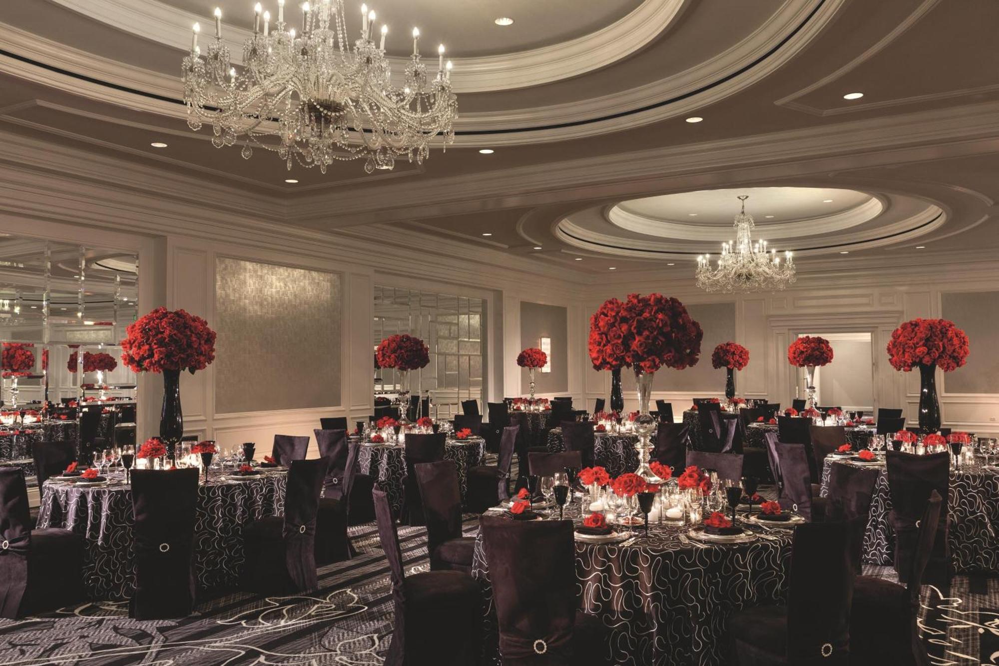 The Ritz-carlton,