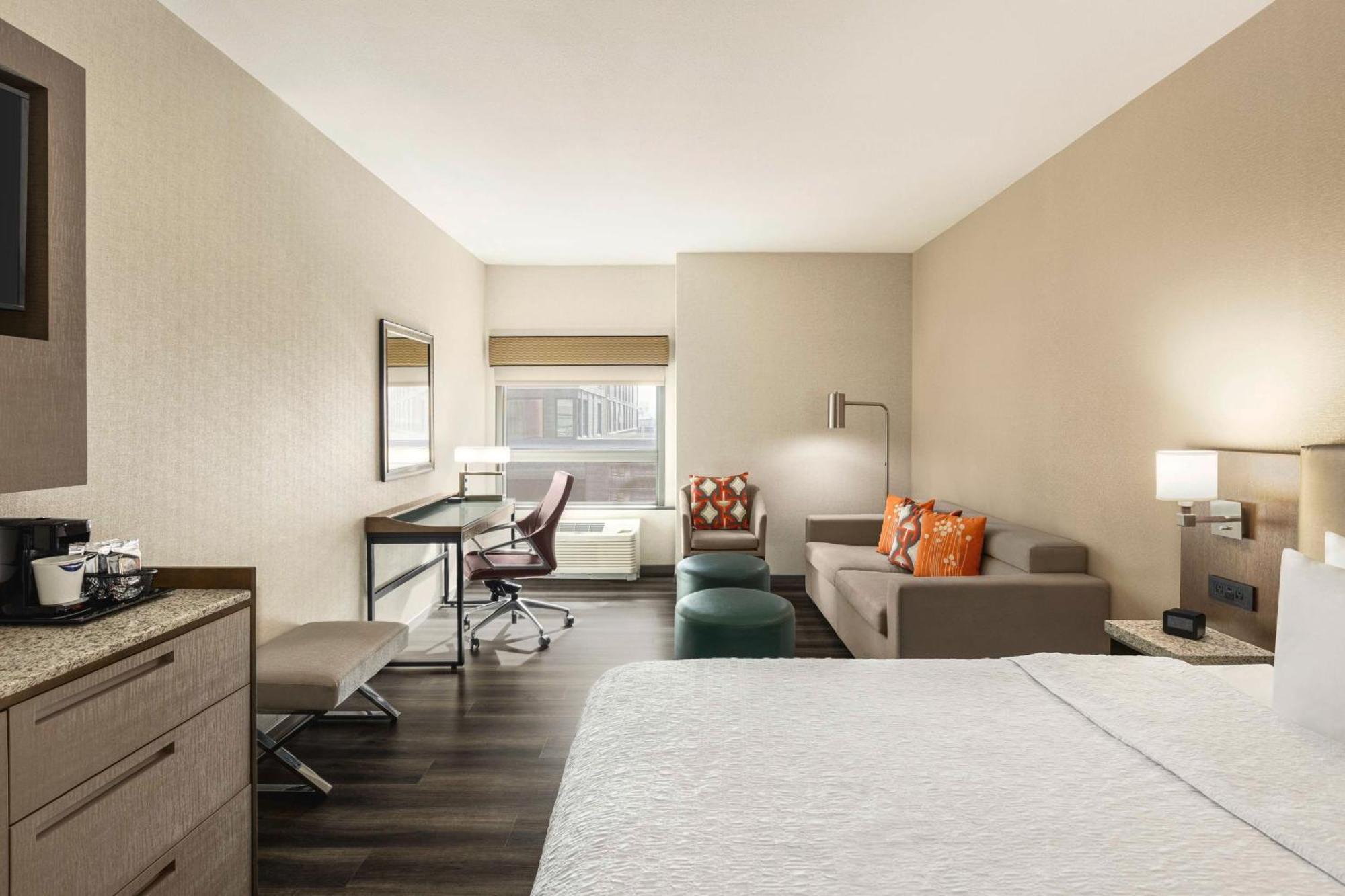 Hampton Downtown/convention Center Hotel 3*