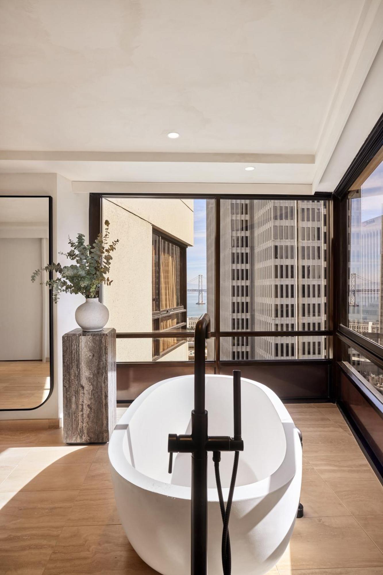 The Jay, Autograph Collection Hotel