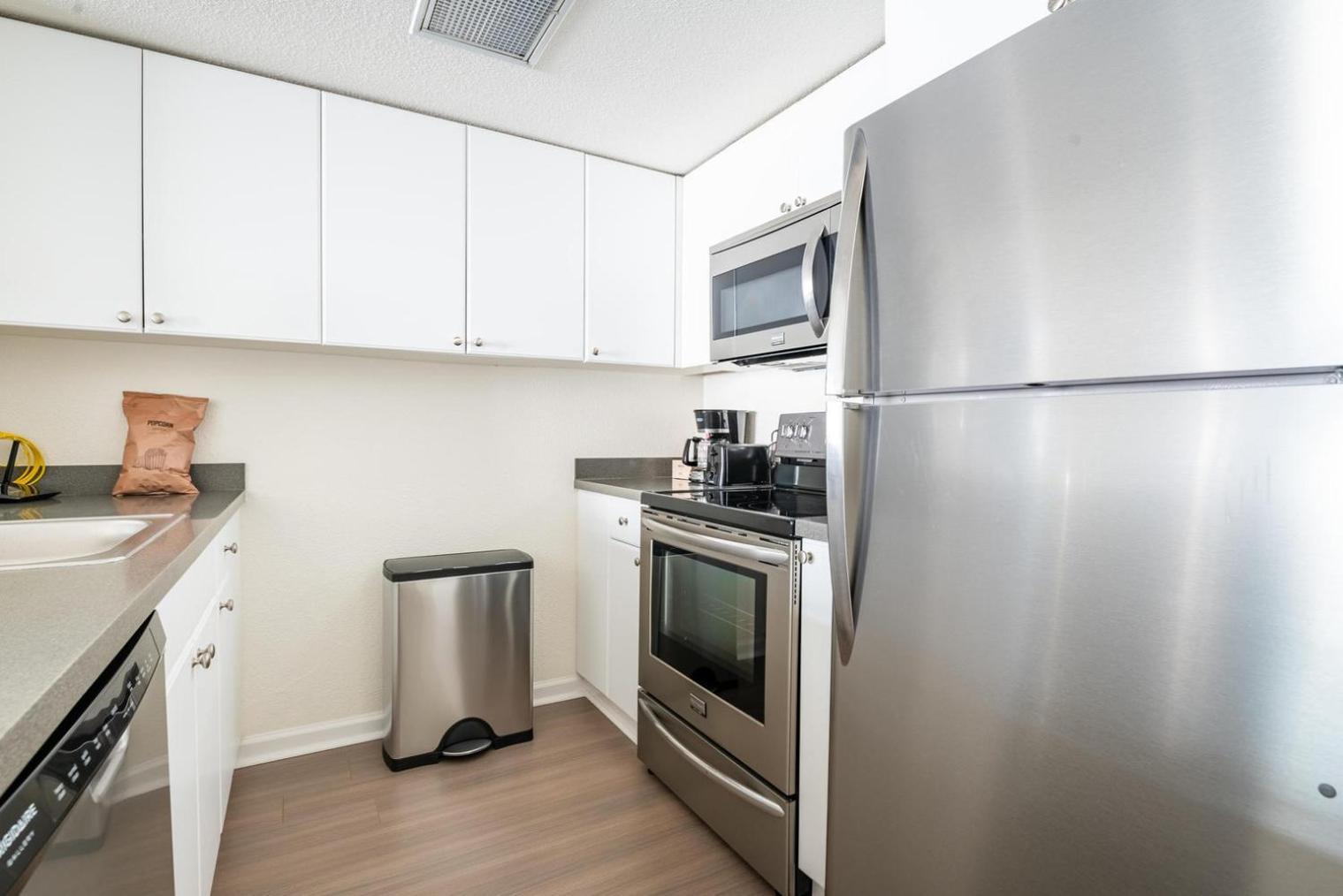 Apartment S 1br W Rooftop Tennis Nr Muni Lightrail Sfo-1660 San Francisco
