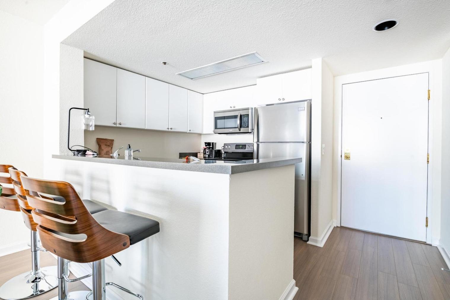 S 1br W Rooftop Tennis Nr Muni Lightrail Sfo-1660 Apartment *