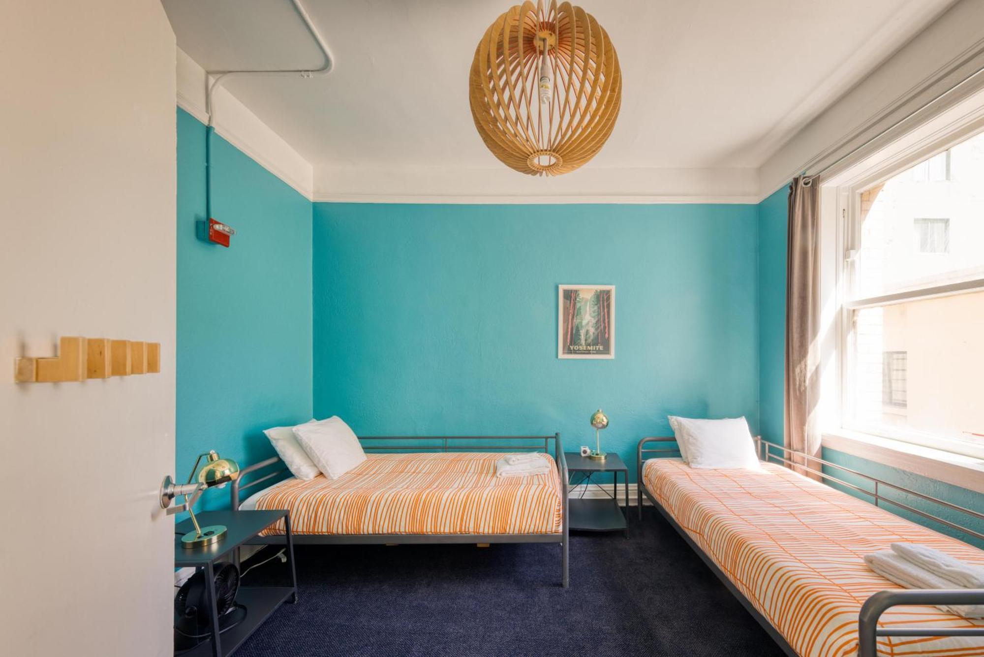 Hi Downtown (adults Only) Hostel