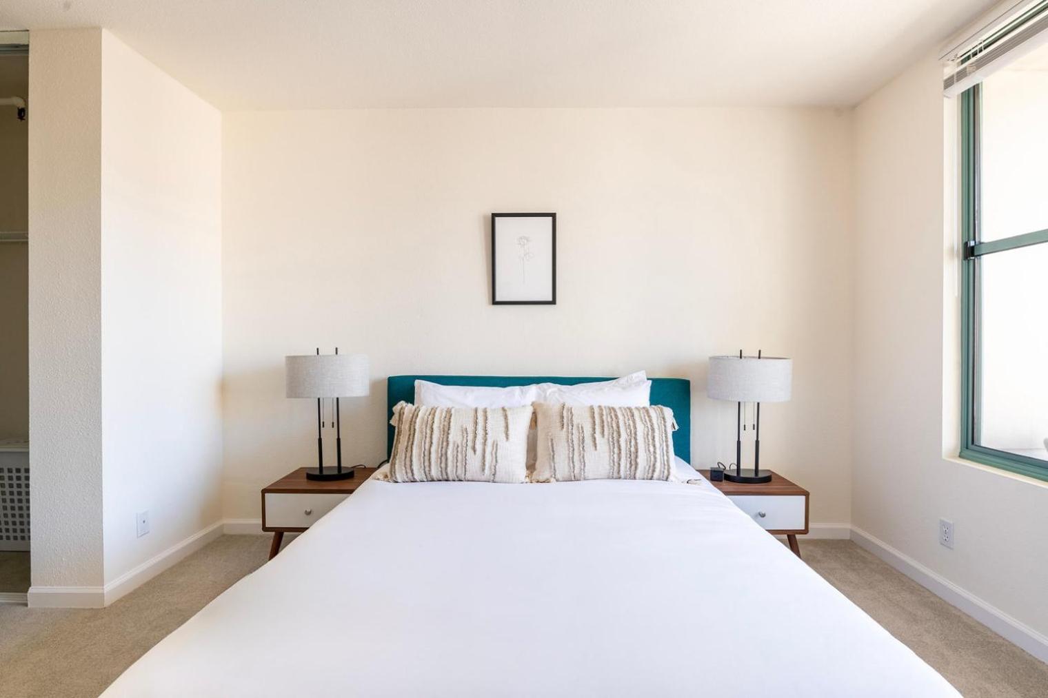 South 1br Across The Street From Sf Bay Sfo-1661