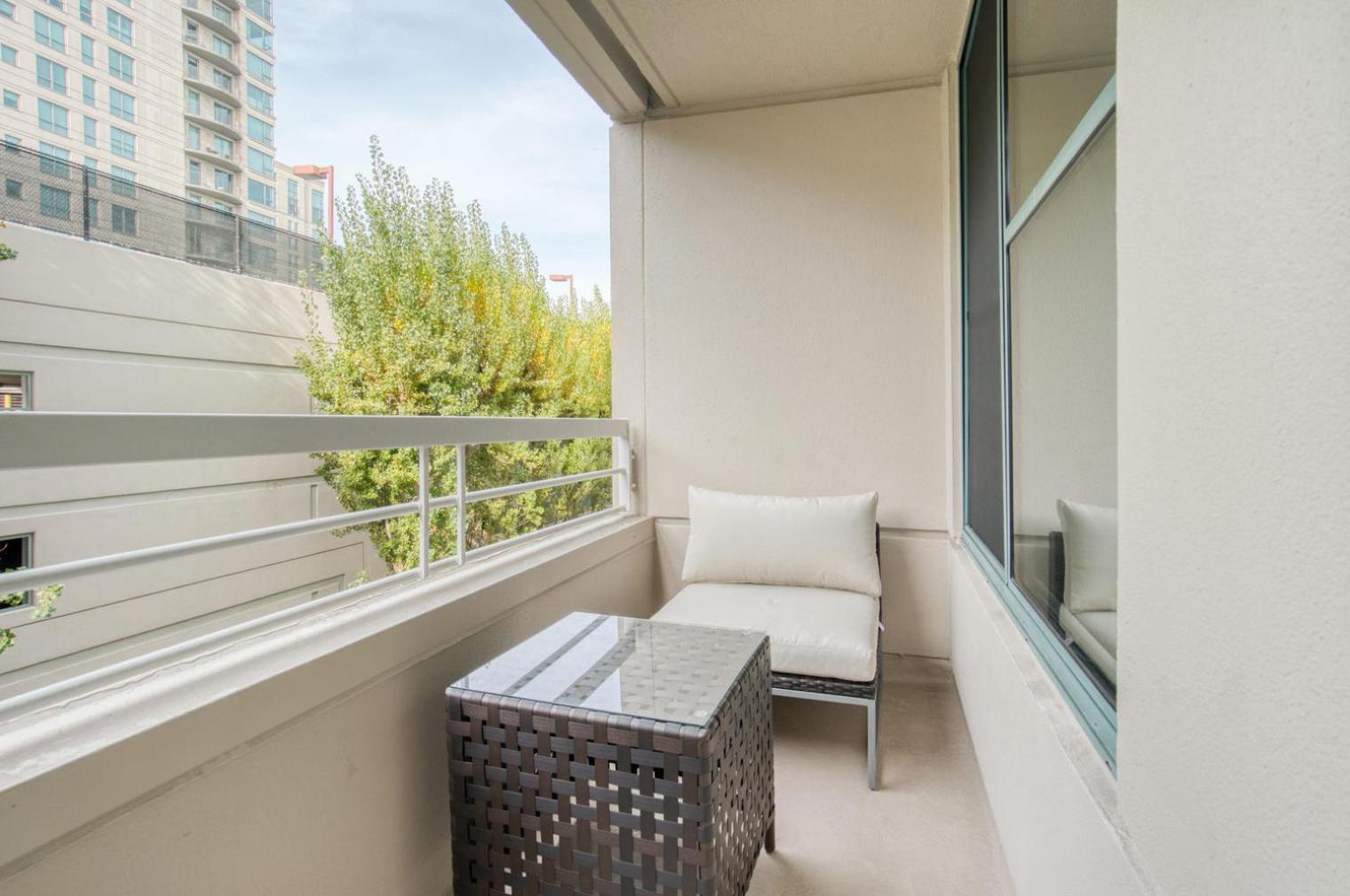 South 1br W On-site Shops Restaurants Sfo-1659