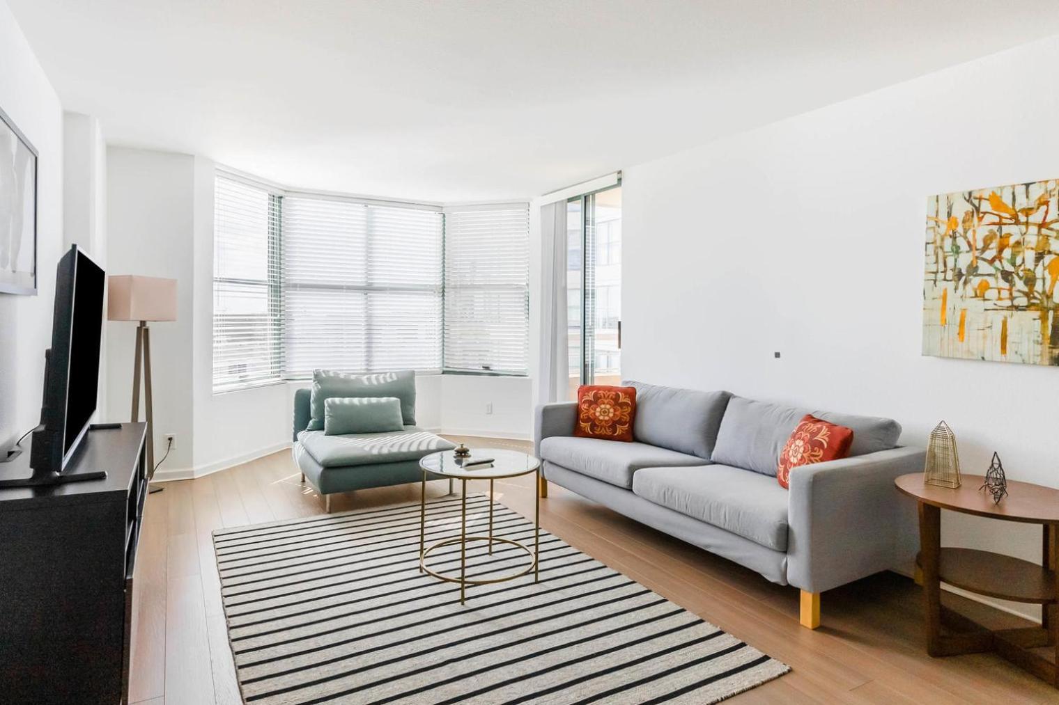 Apartment South 1br W Sun Deck Gym Nr Waterfront Sfo-1658