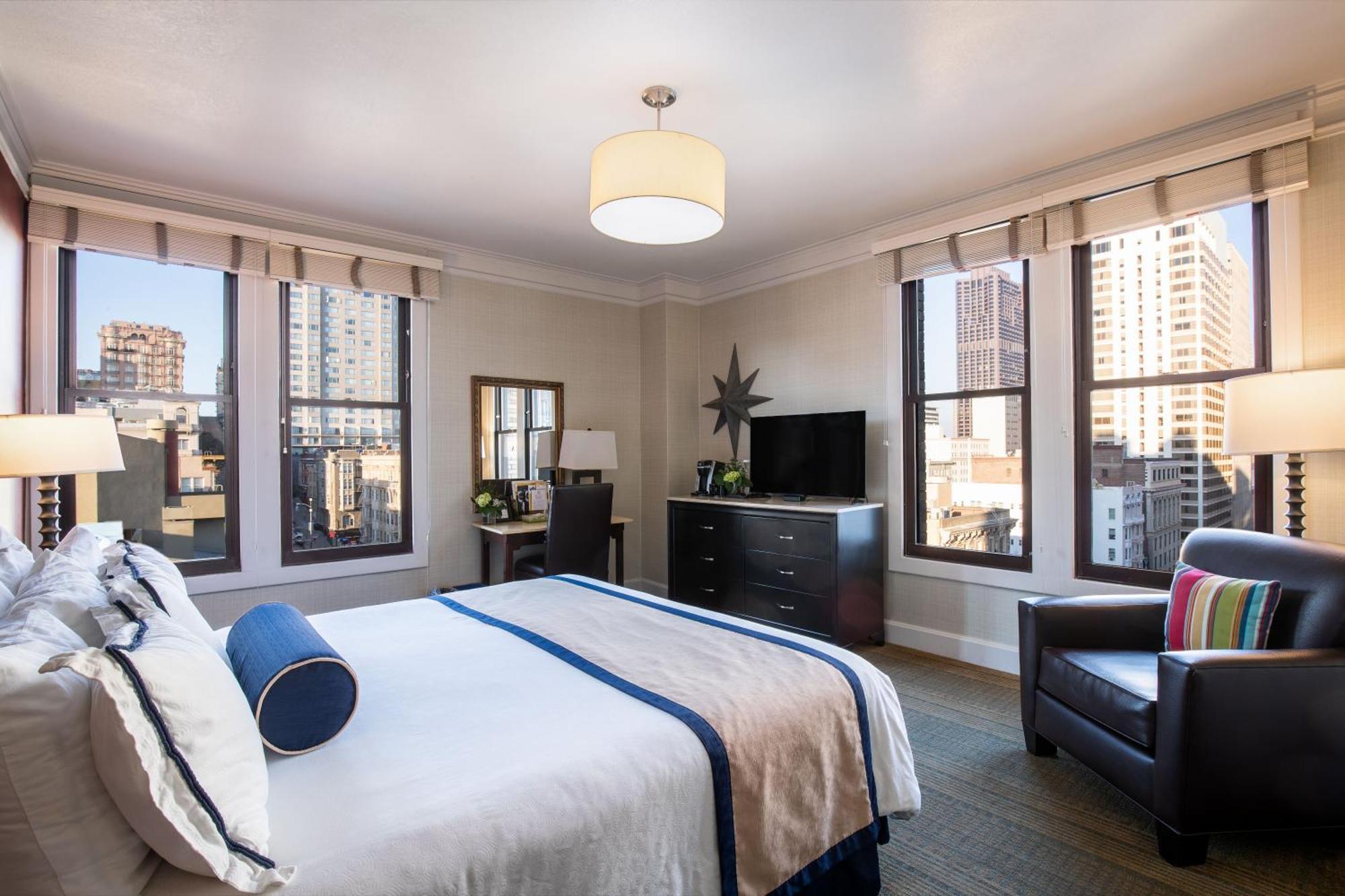 Marines' Memorial Club & Union Square Hotel 3*